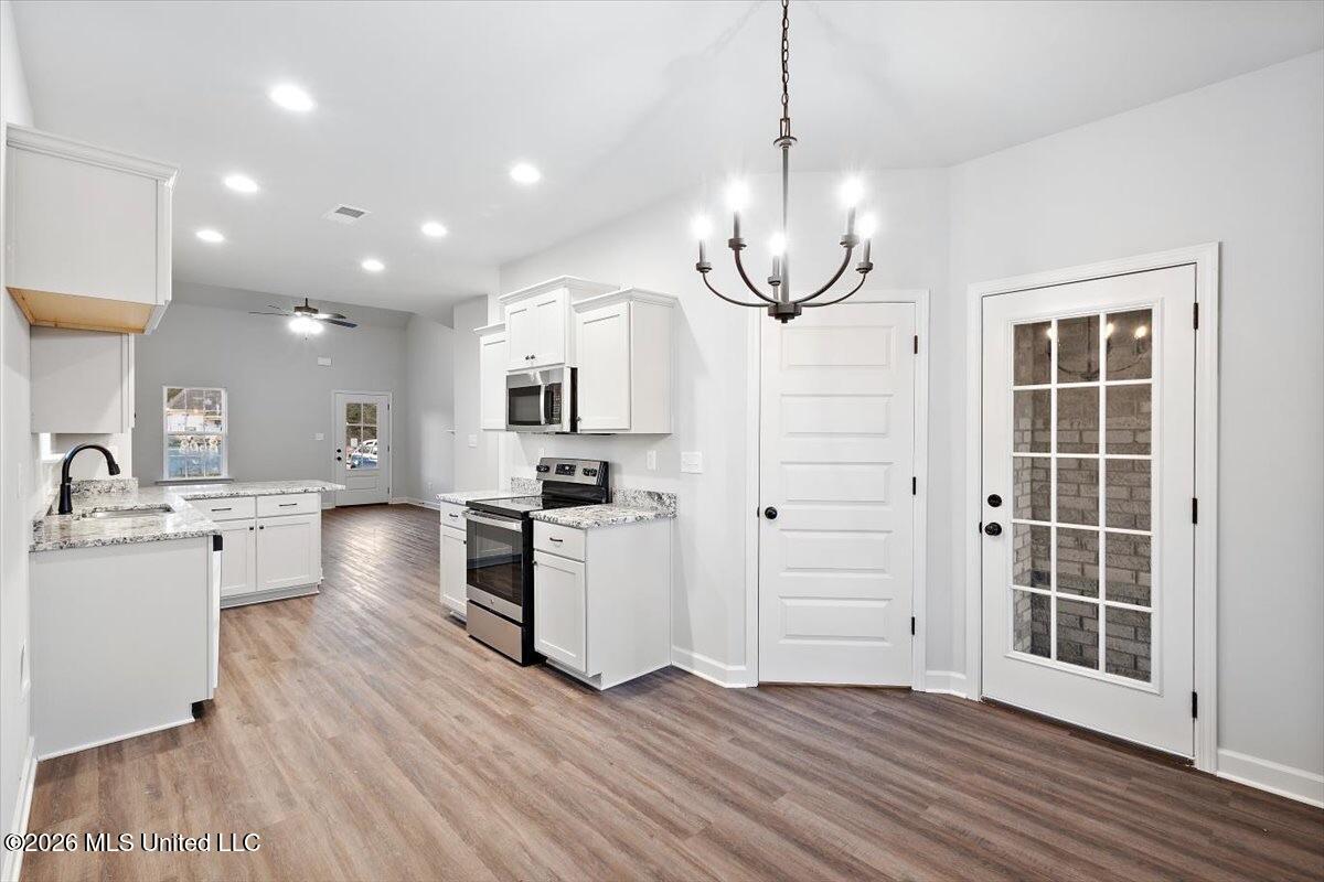13714 Jack Thomas Boulevard Property Photo 9