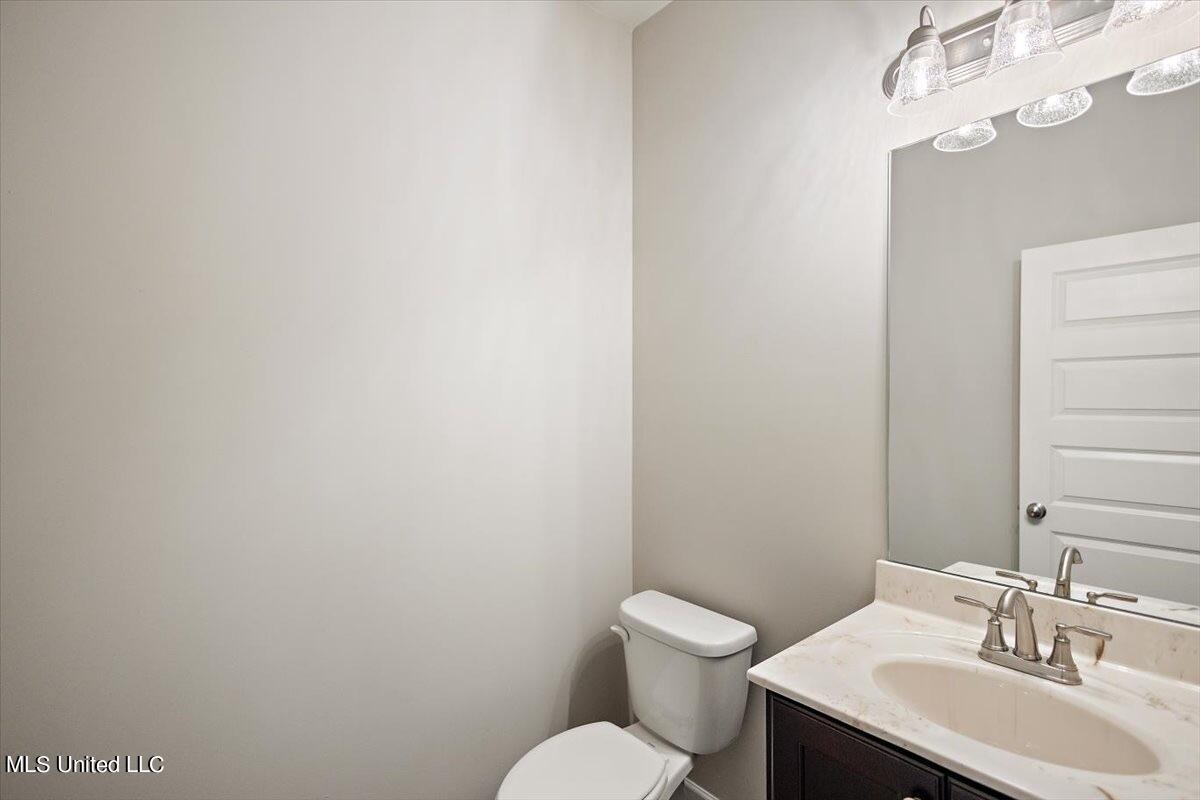 13714 Jack Thomas Boulevard Property Photo 10