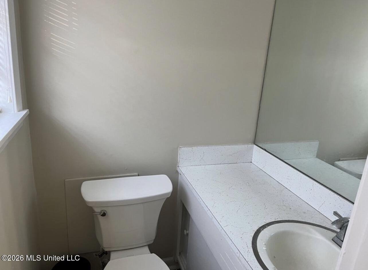 2 Pine Circle Property Photo 8