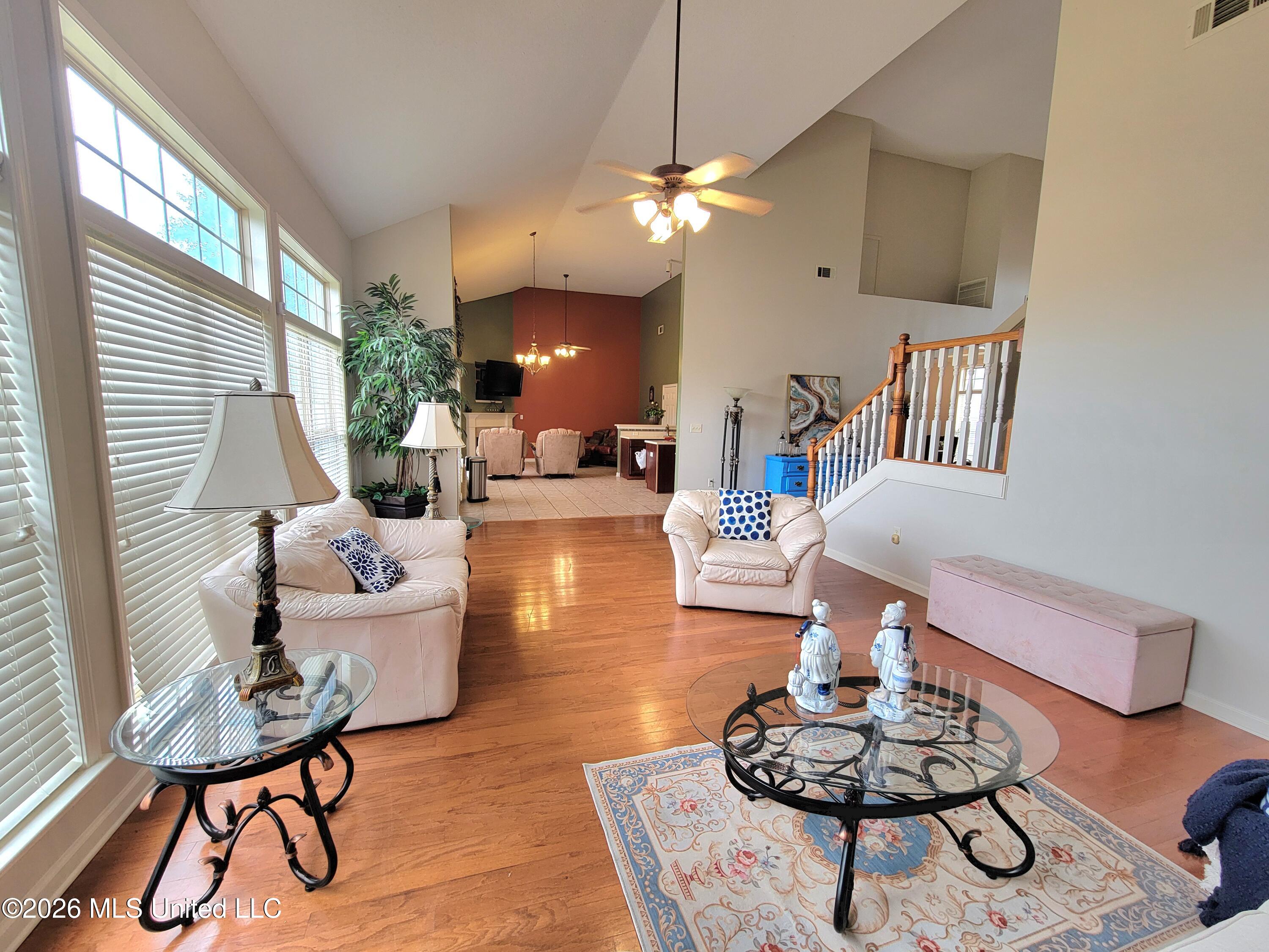 4350 Abele Cove Property Photo 5