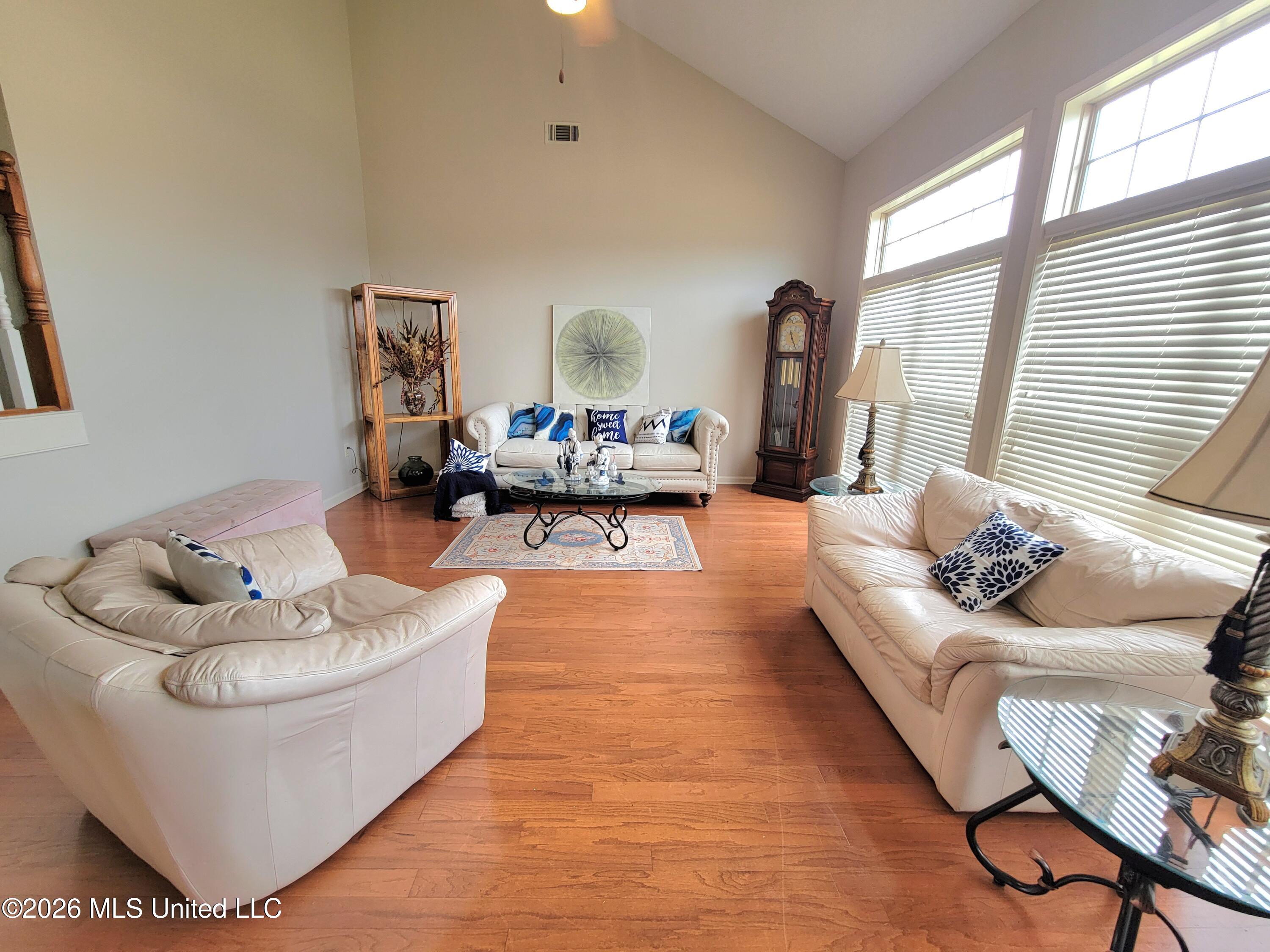 4350 Abele Cove Property Photo 6