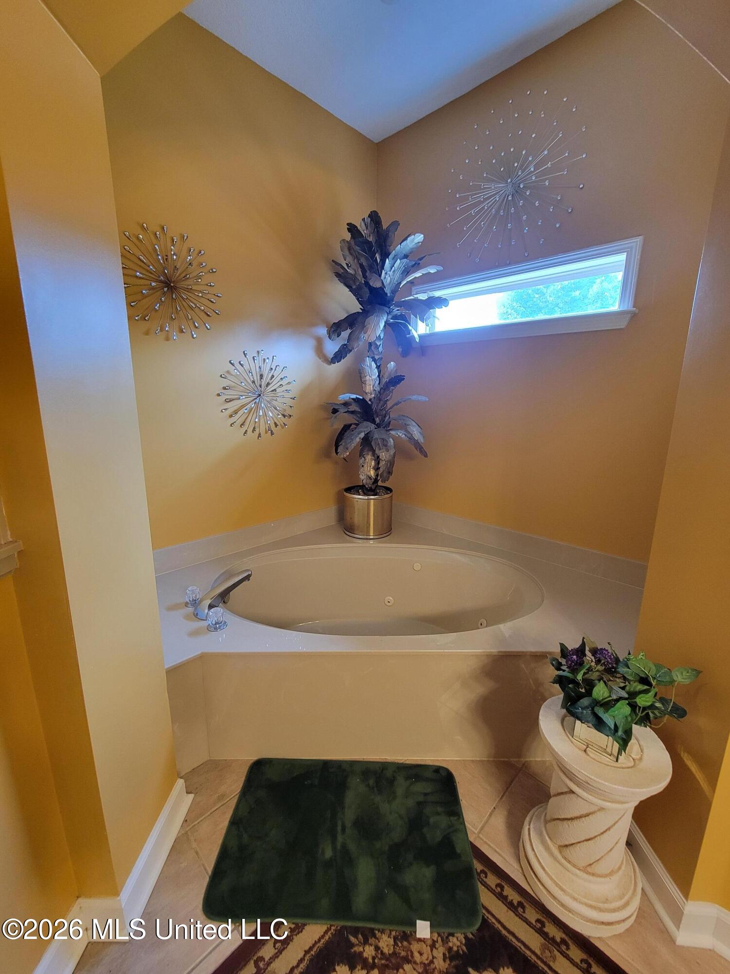4350 Abele Cove Property Photo 18