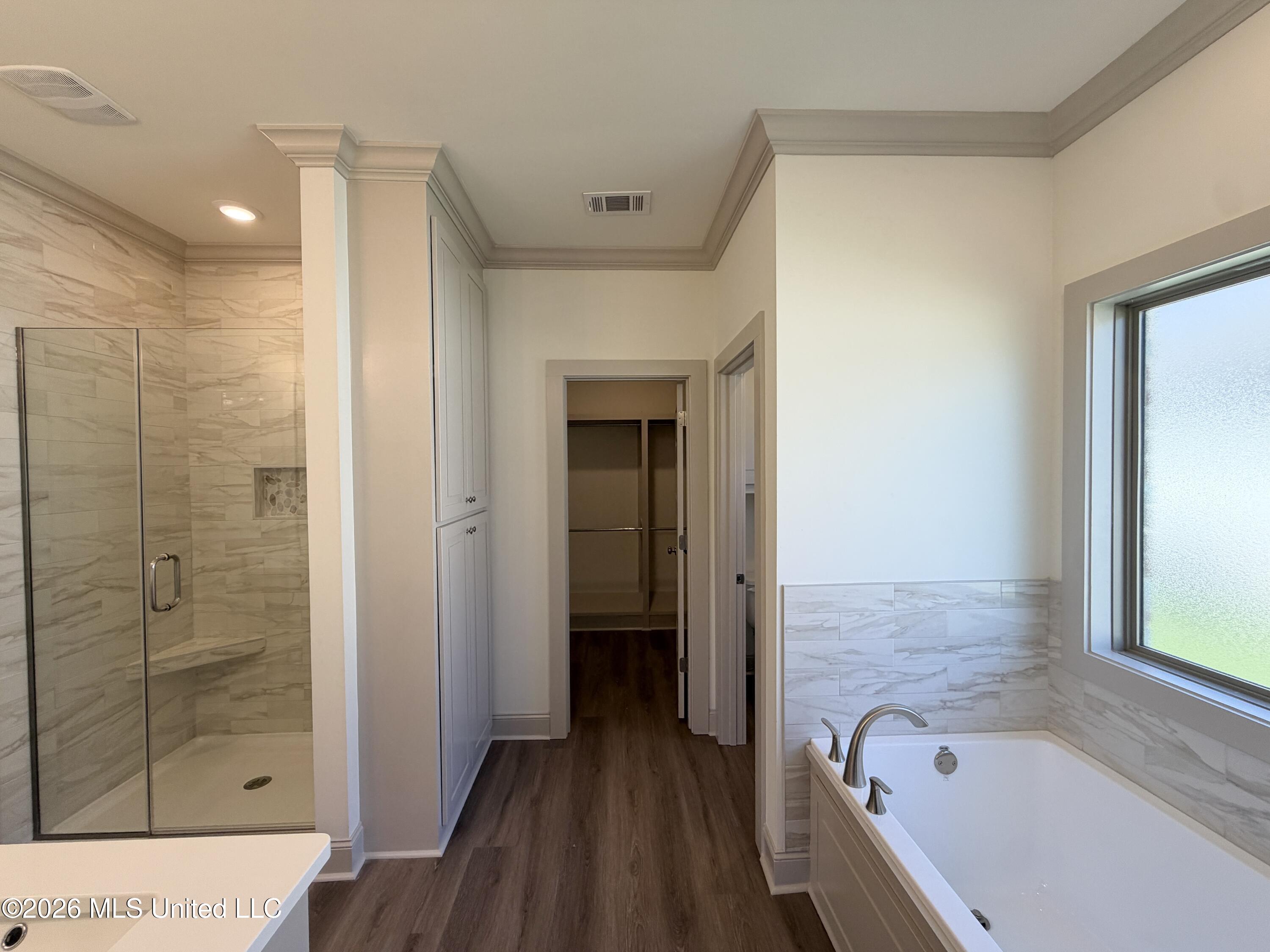 312 Brookfield Circle Property Photo 17