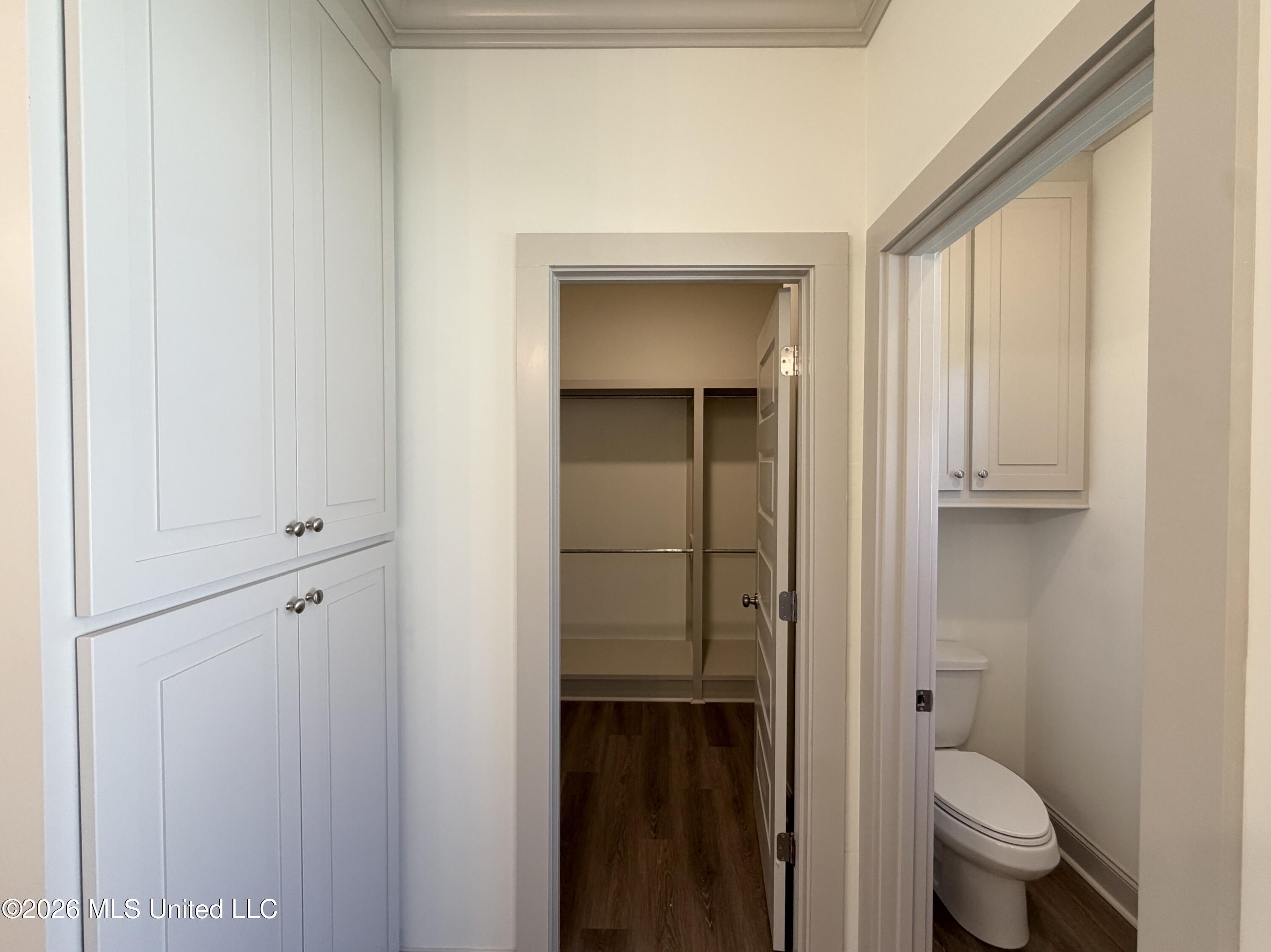 312 Brookfield Circle Property Photo 18