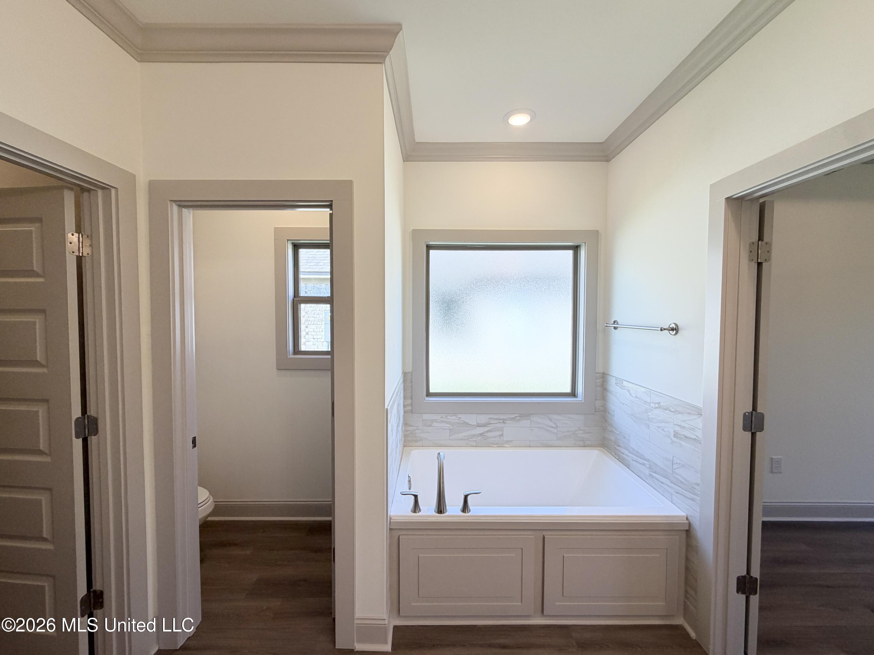 312 Brookfield Circle Property Photo 22