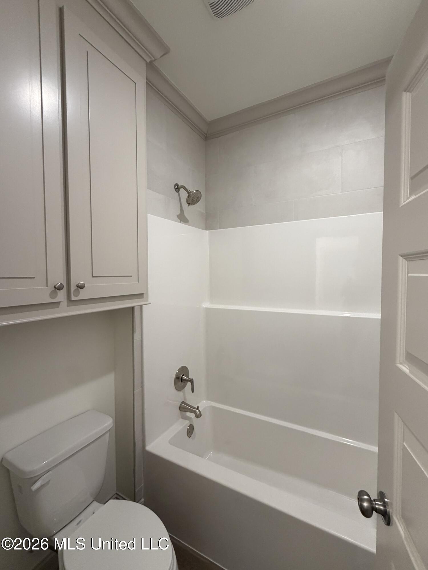 312 Brookfield Circle Property Photo 27