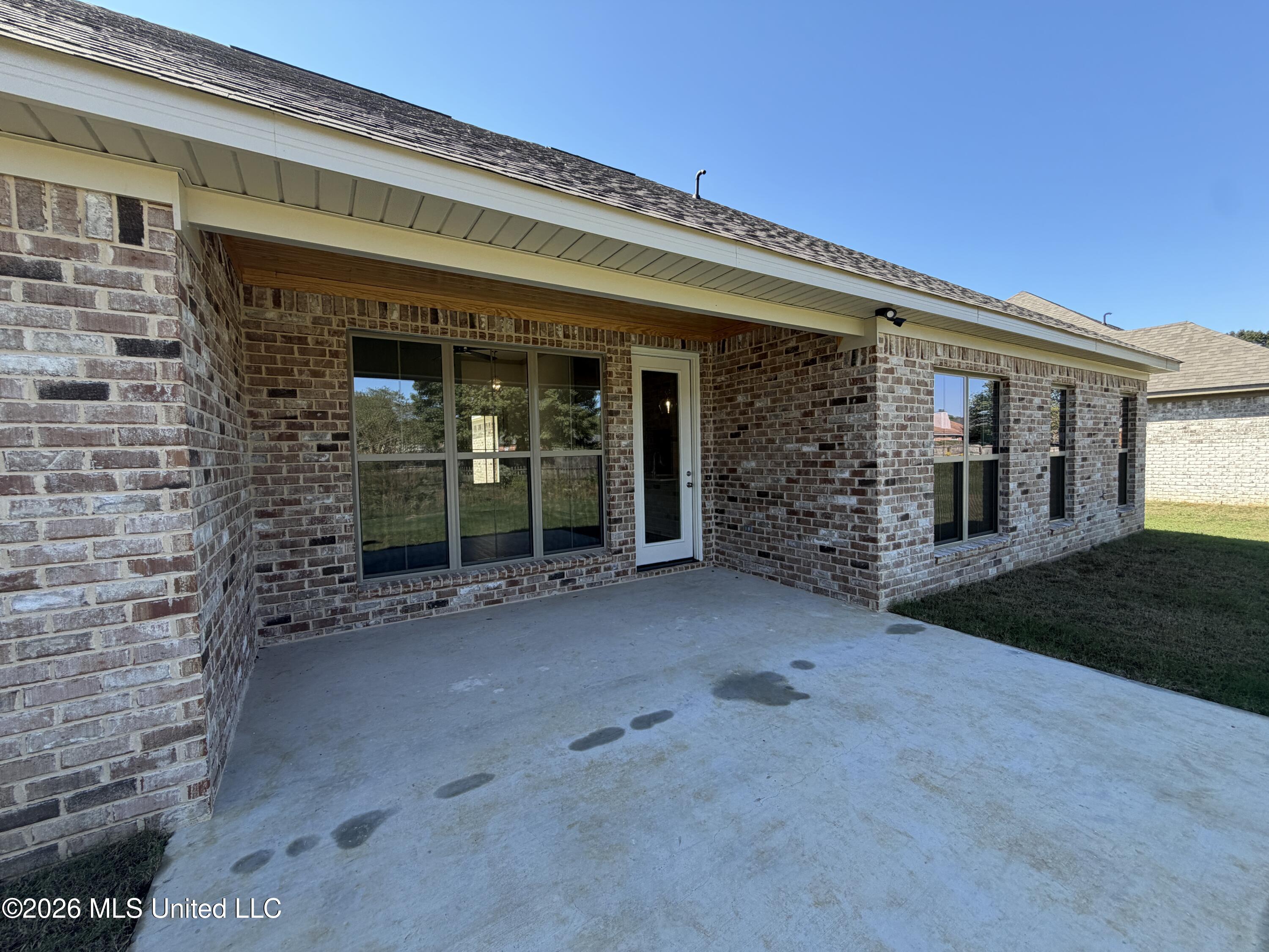 312 Brookfield Circle Property Photo 34
