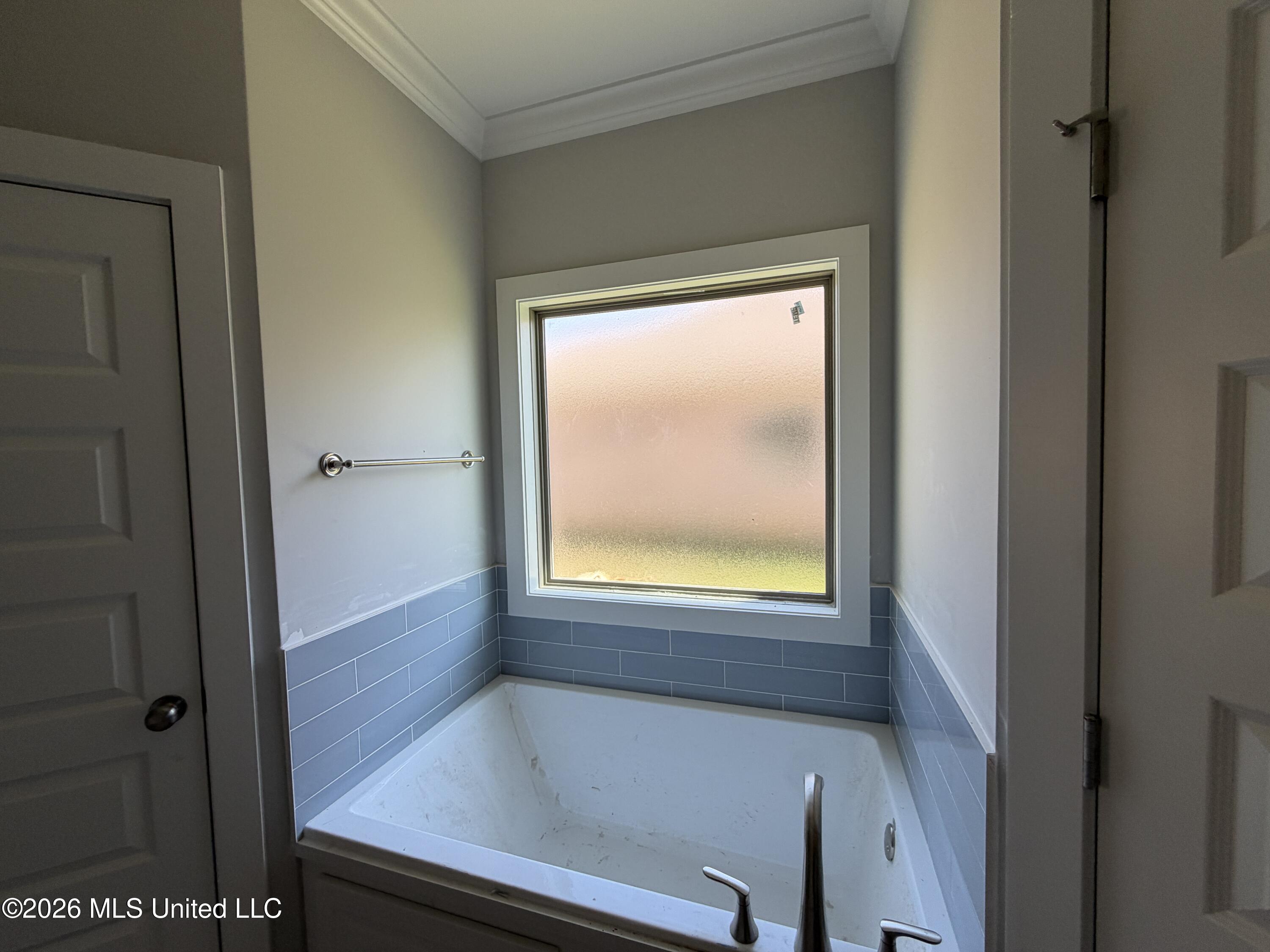 320 Brookfield Circle Property Photo 15