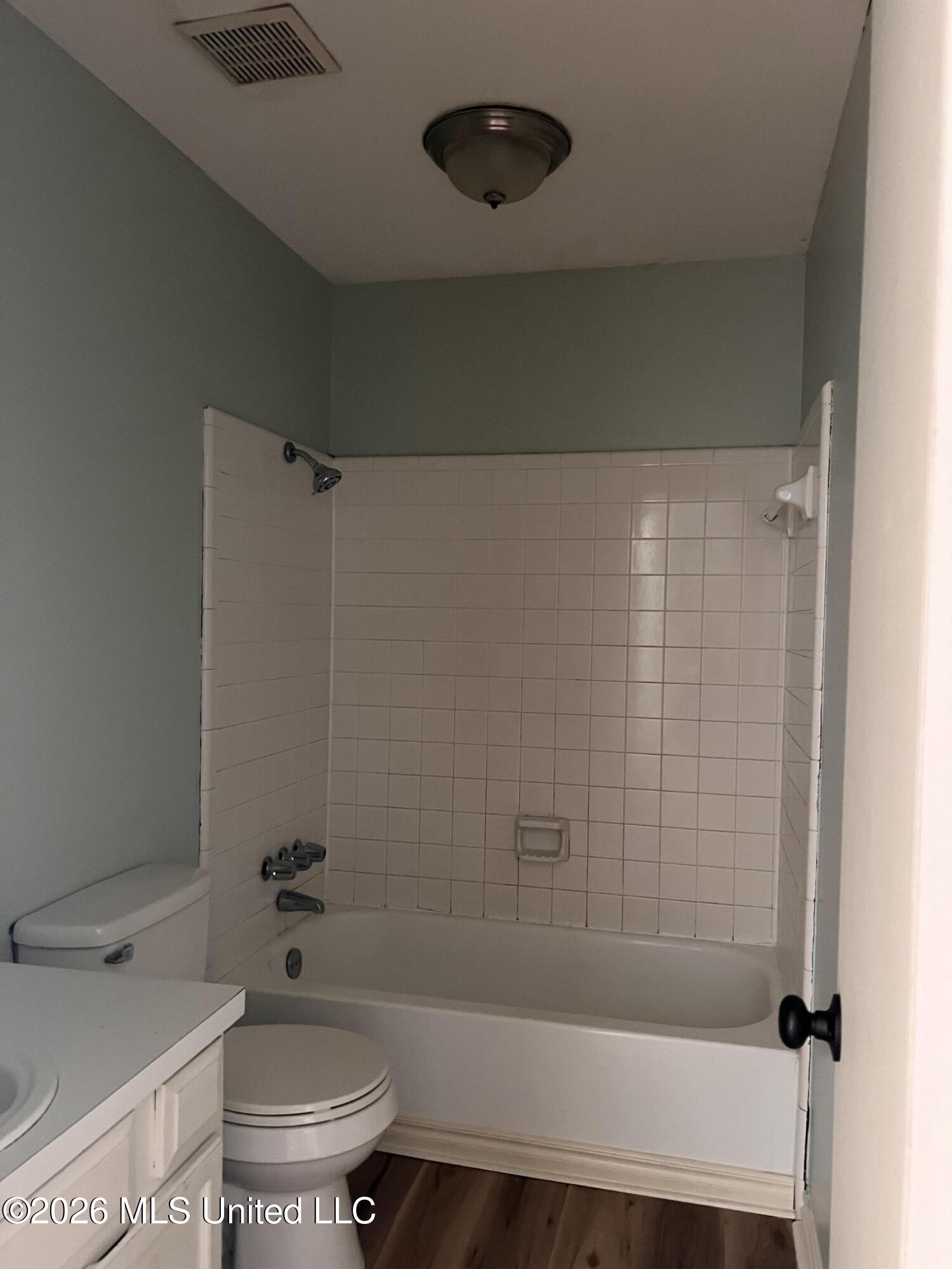 105 Penny Court Property Photo 7