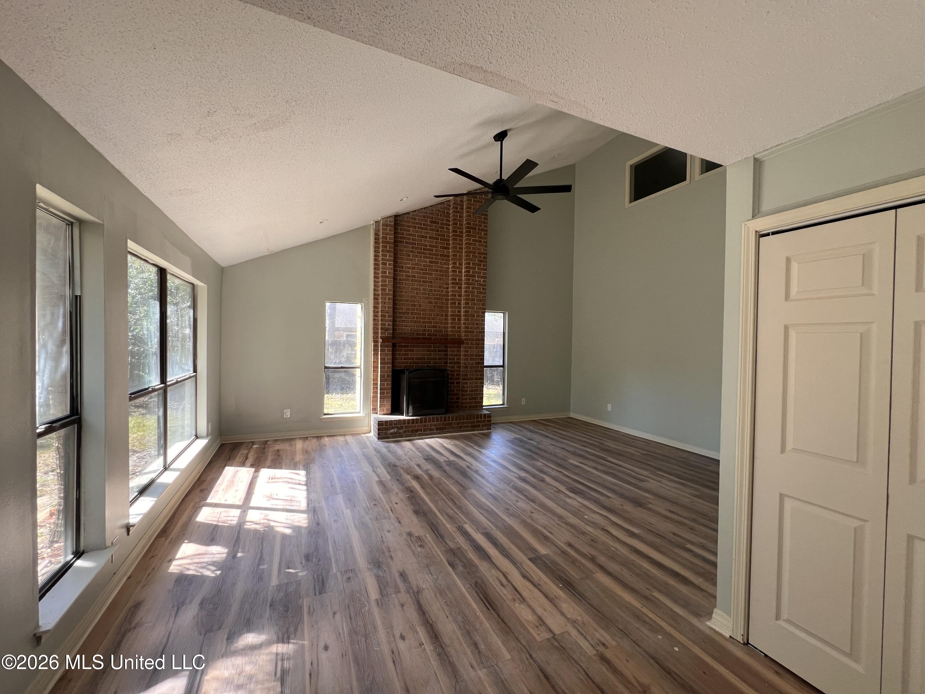 105 Penny Court Property Photo 11