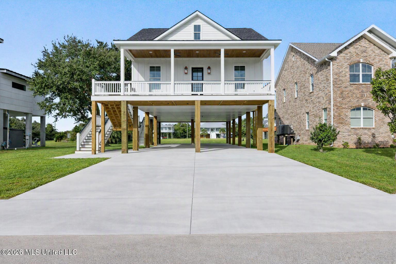 101 Buena Vista Drive Property Photo 3