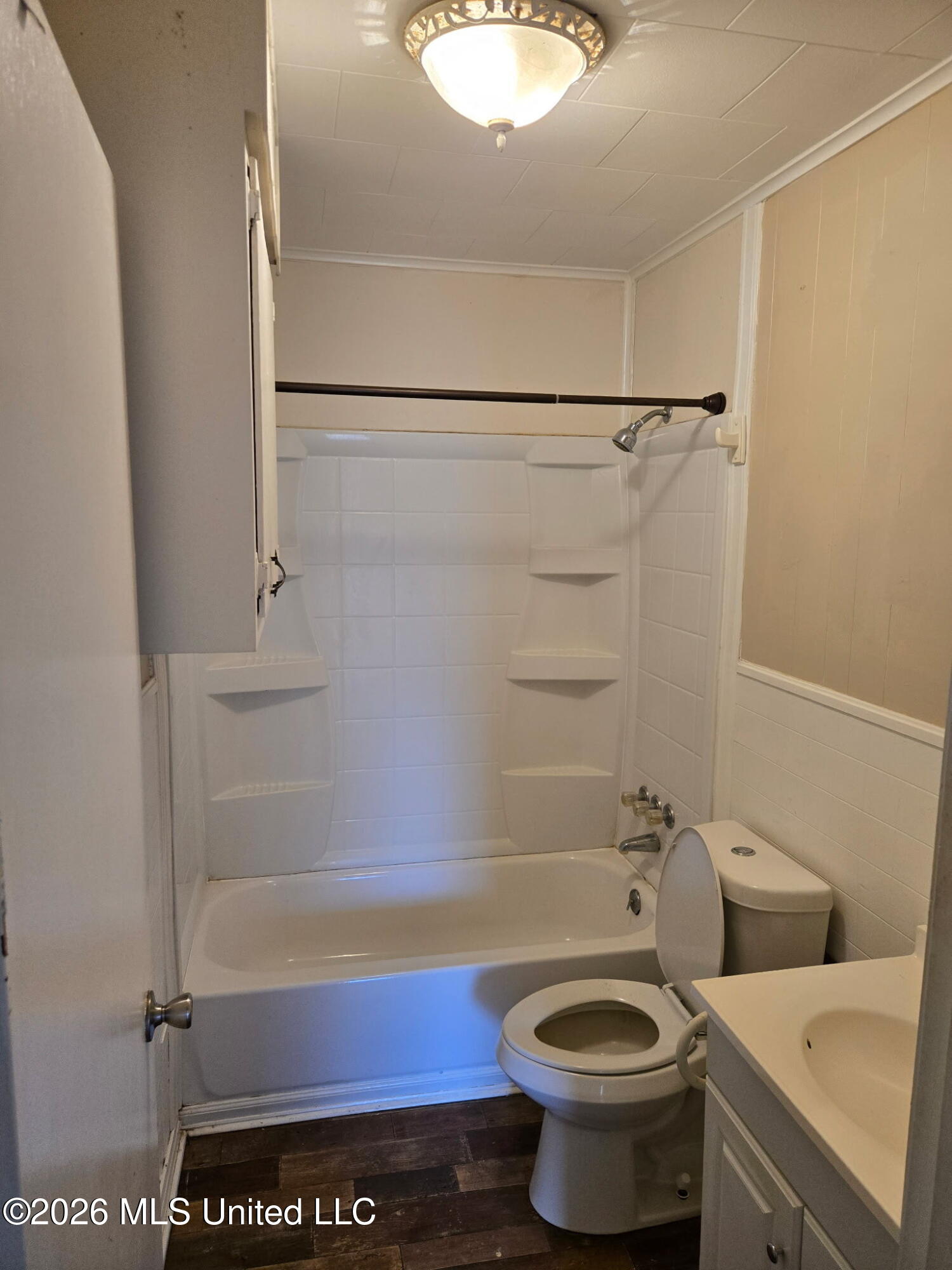 329 S Court Street Property Photo 5