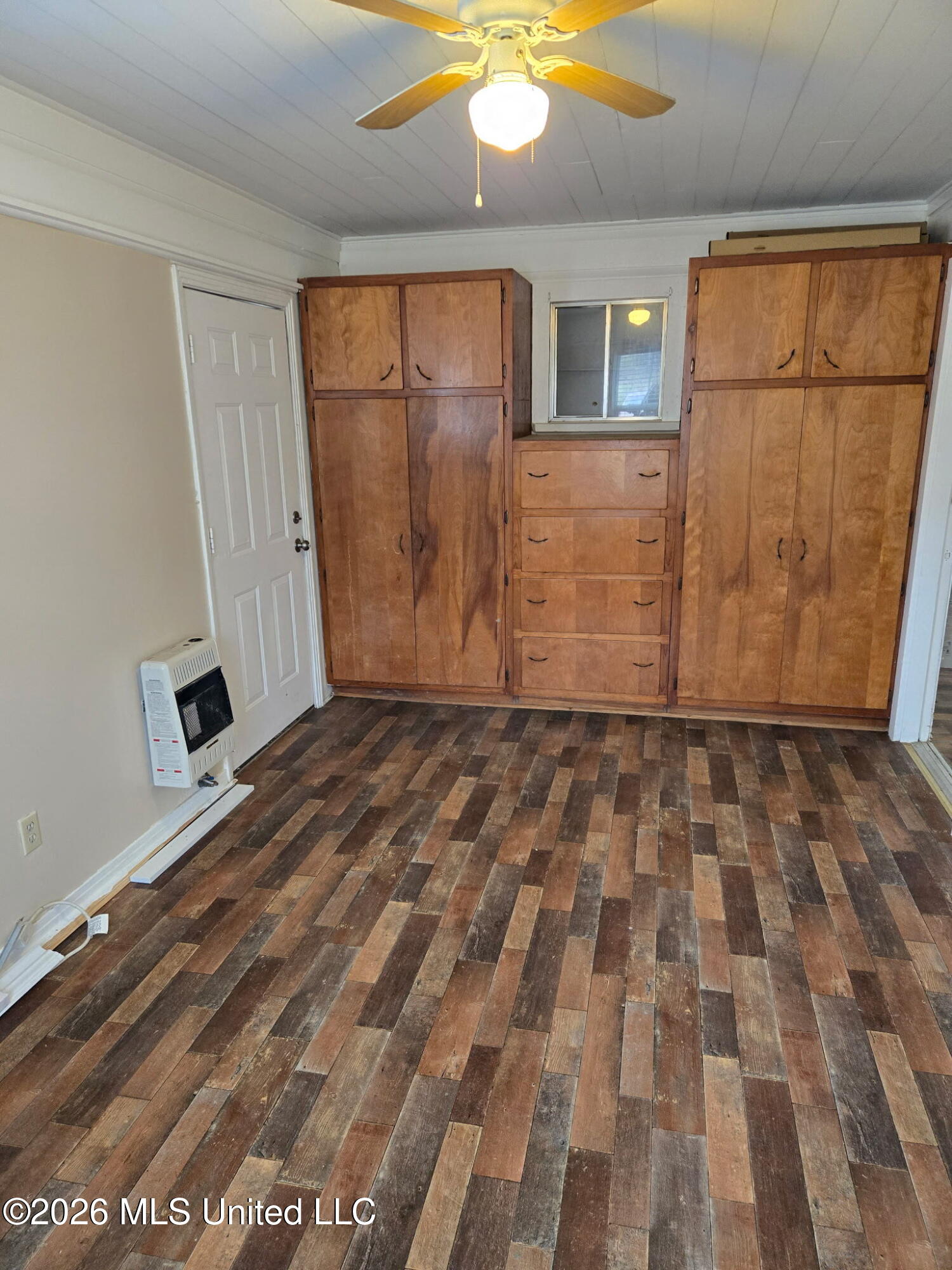 329 S Court Street Property Photo 6