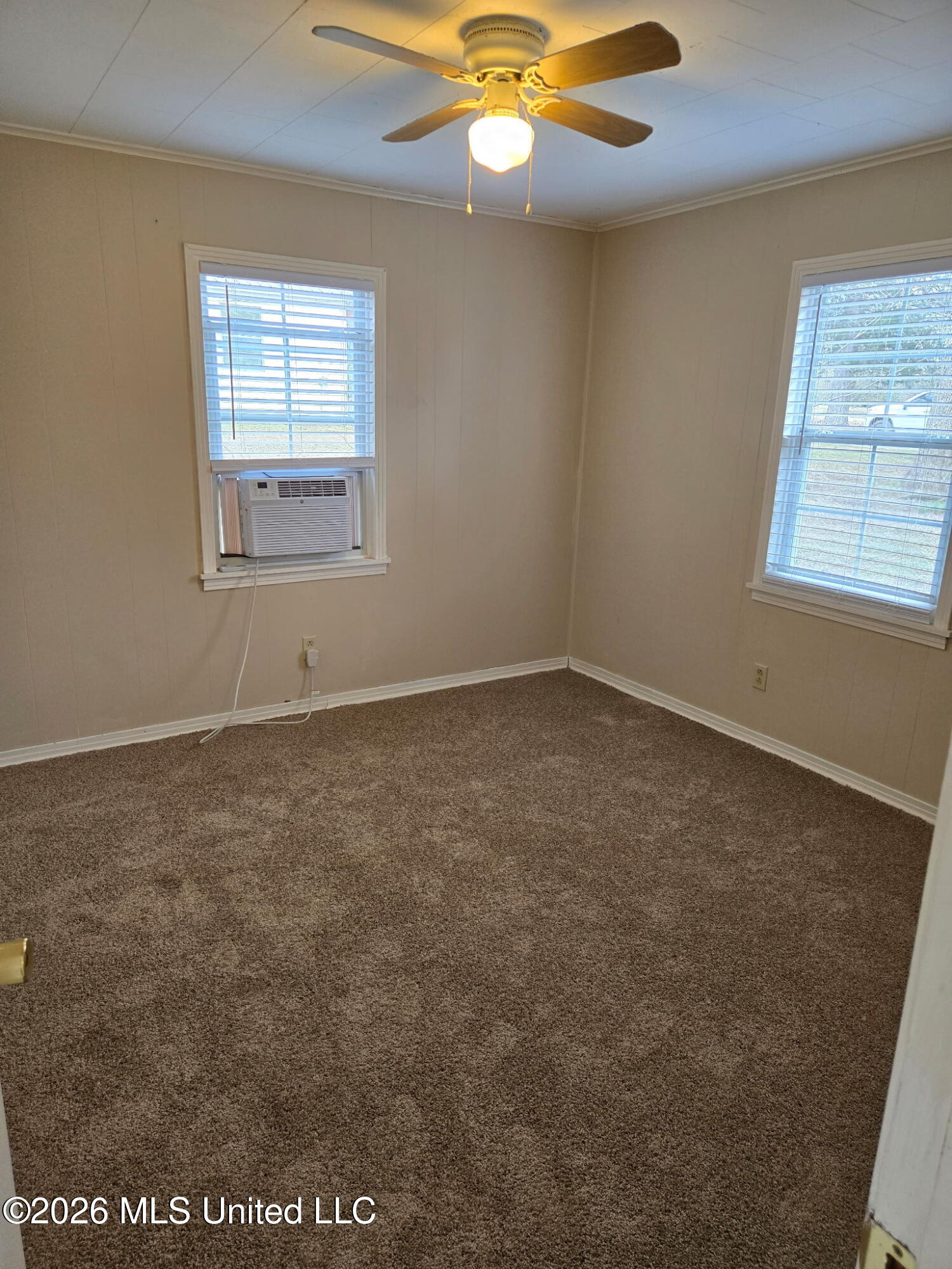329 S Court Street Property Photo 7
