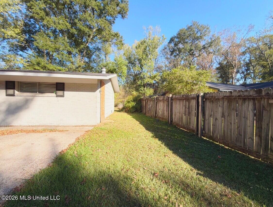 3310 Oakview Drive Property Photo 11
