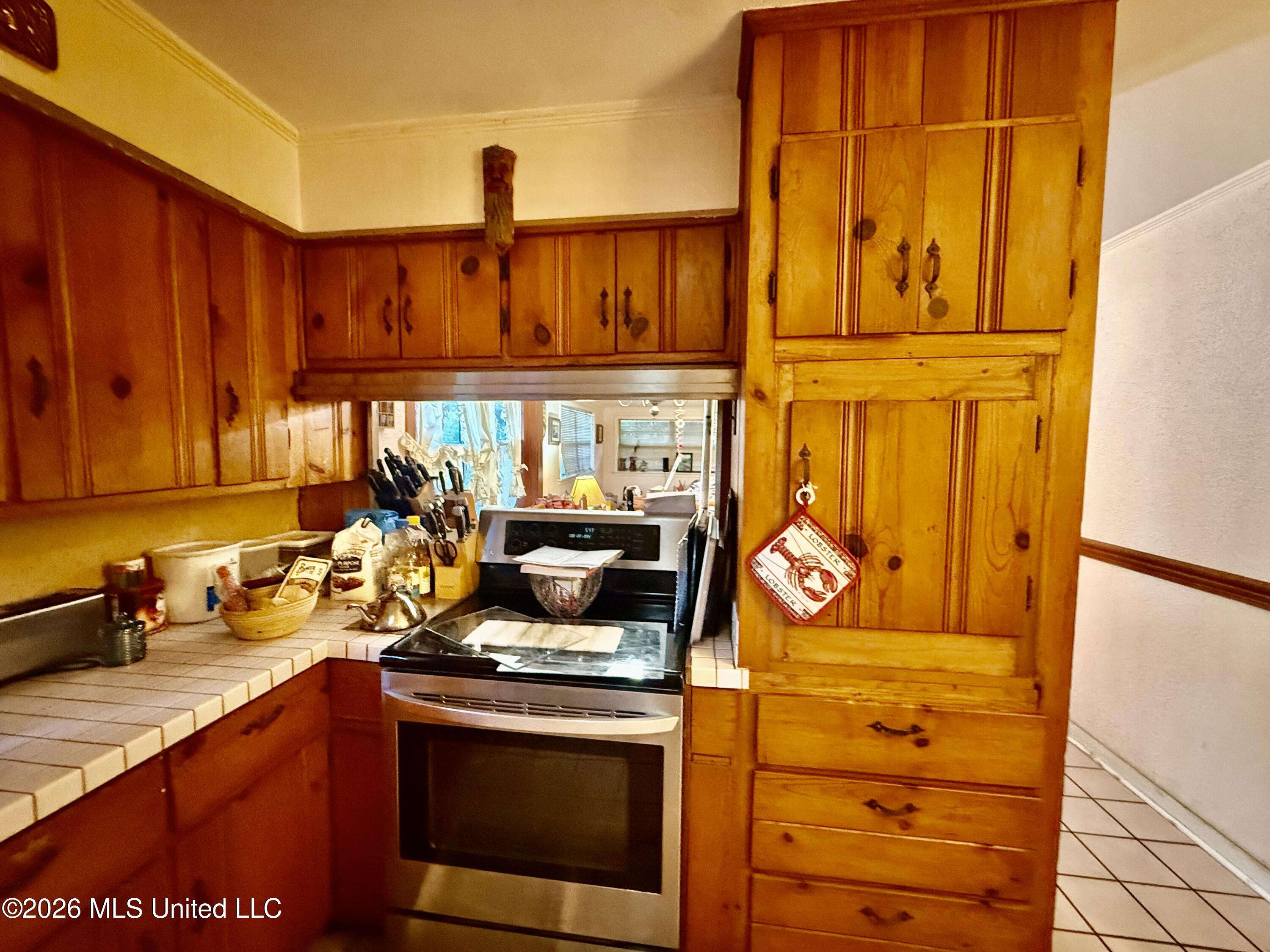 219 Venetian Gardens Property Photo 4