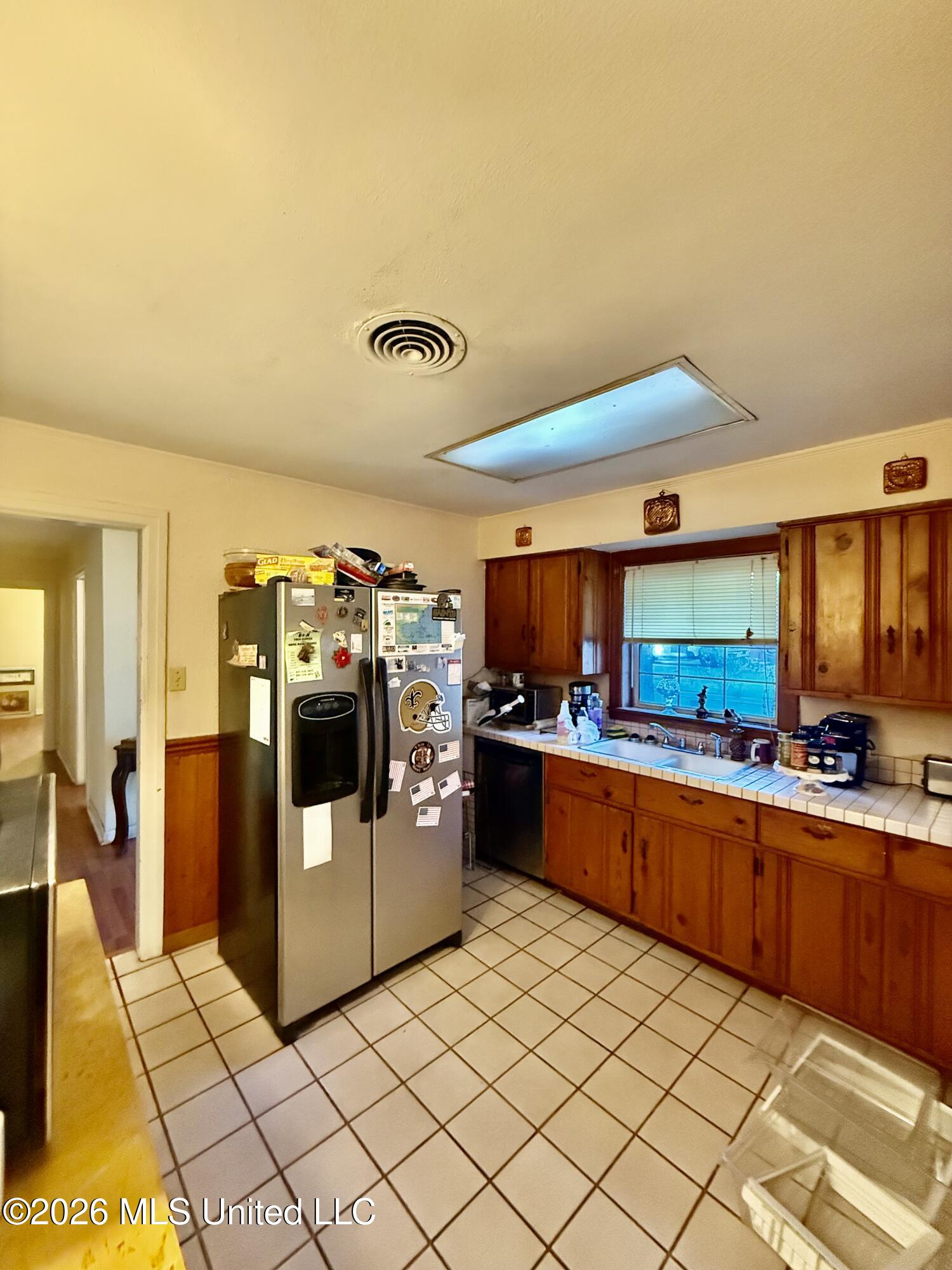 219 Venetian Gardens Property Photo 6