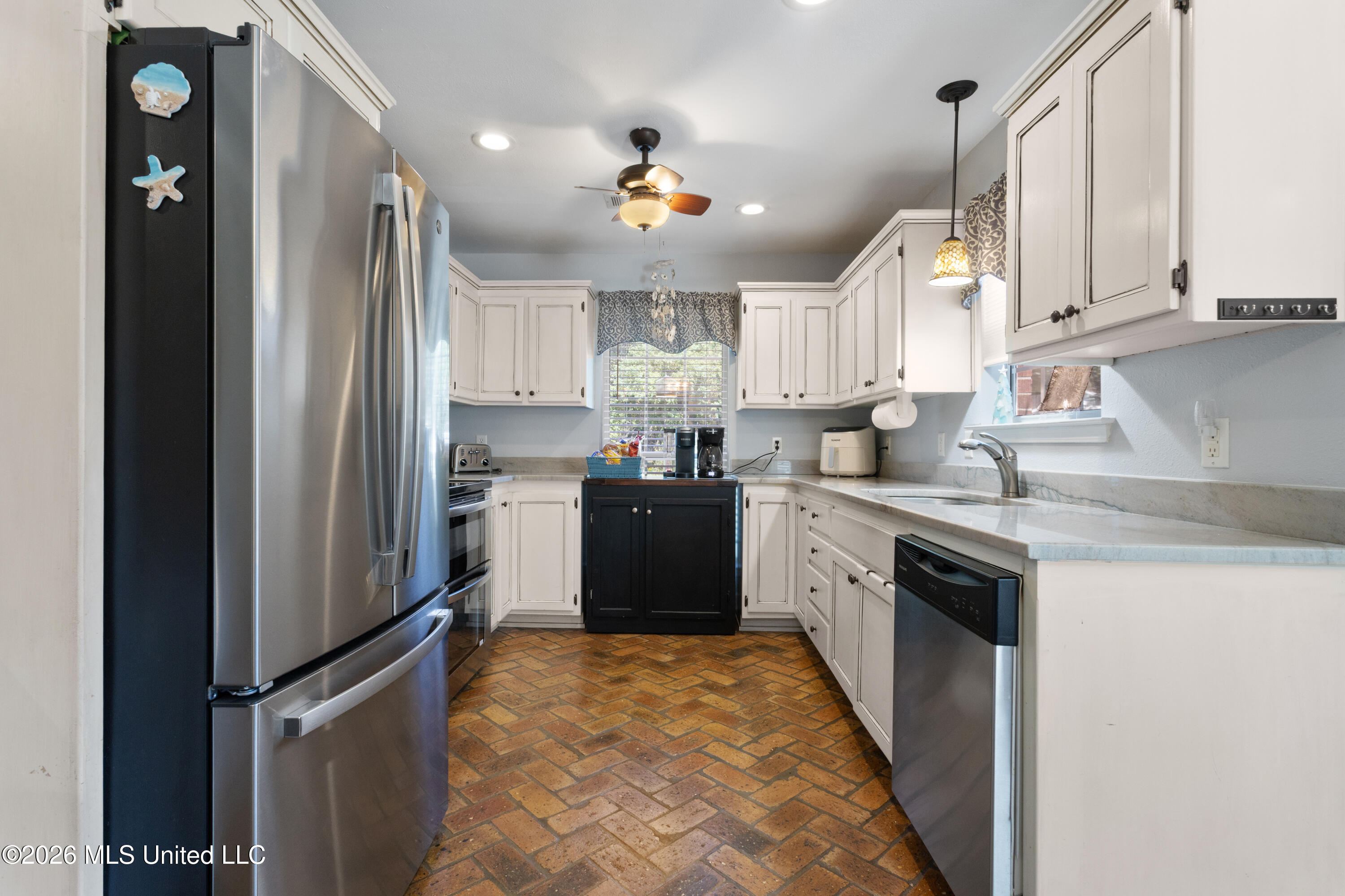 1507 Garden Lane Property Photo 11