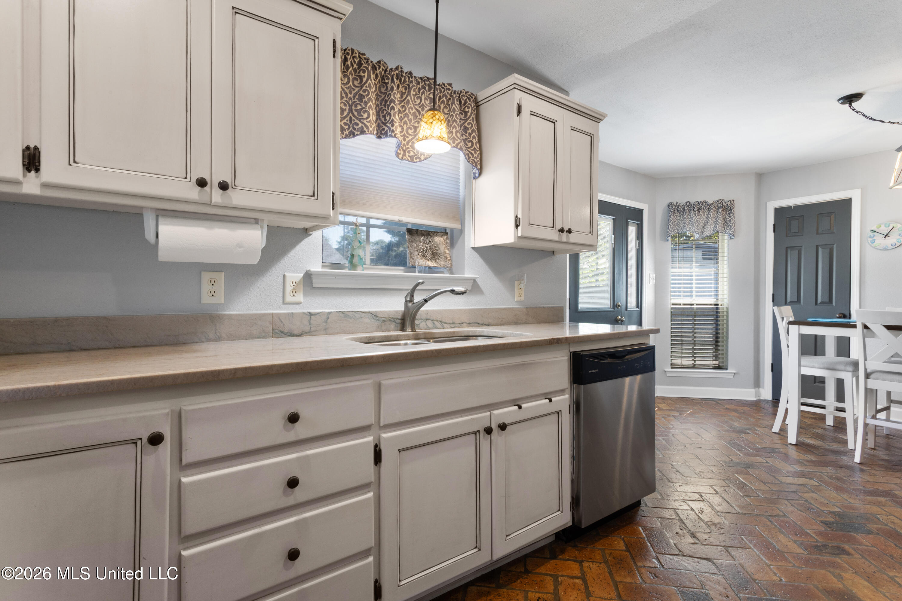1507 Garden Lane Property Photo 13