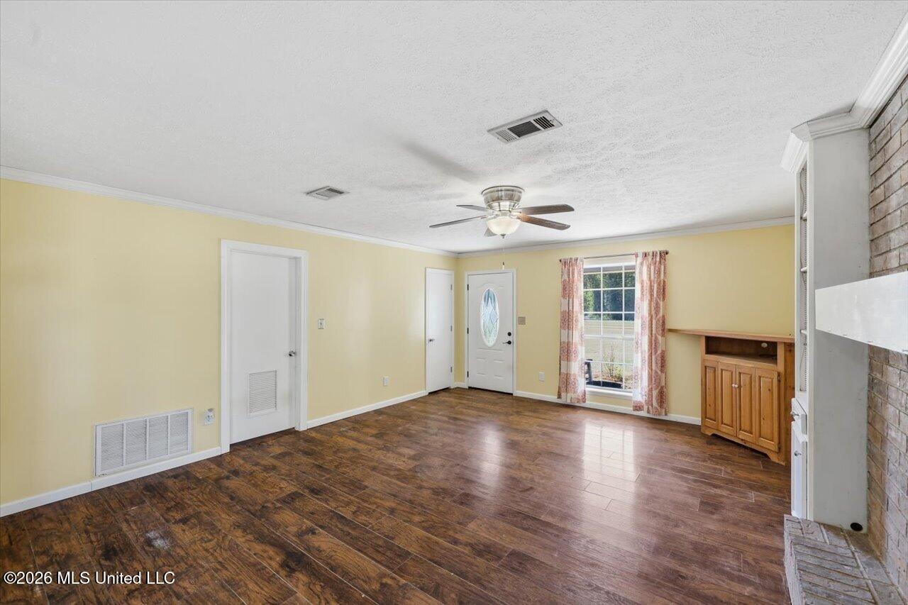 3718 Dupree Road Property Photo 10