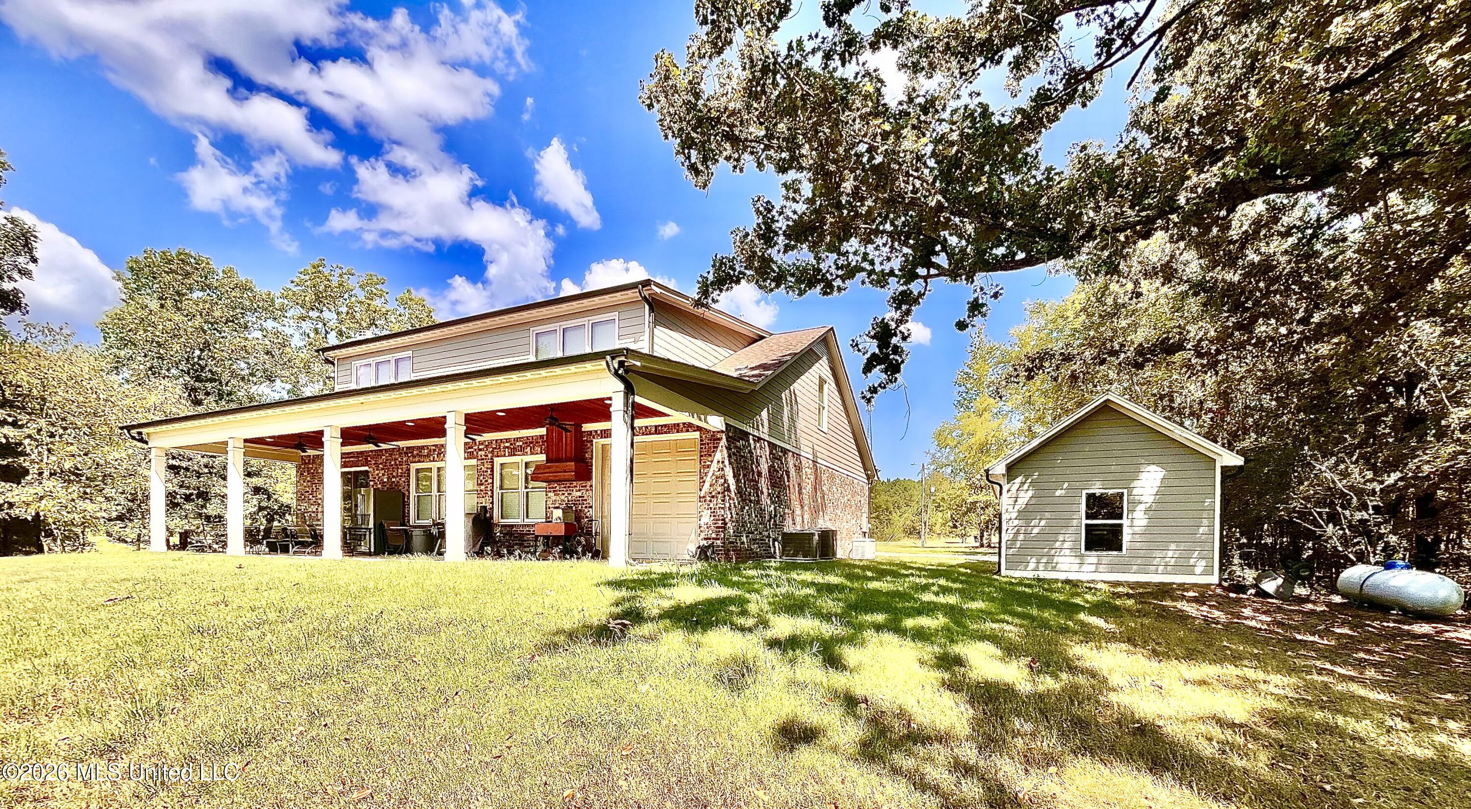 365 Beechwood Drive Property Photo 8
