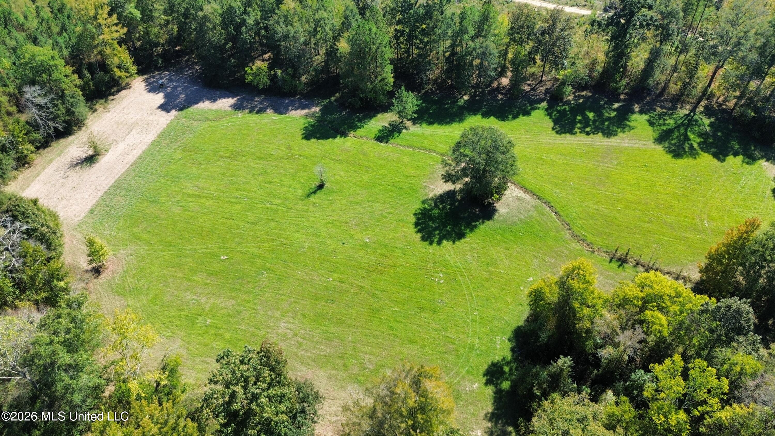 Midway Road Property Photo 10