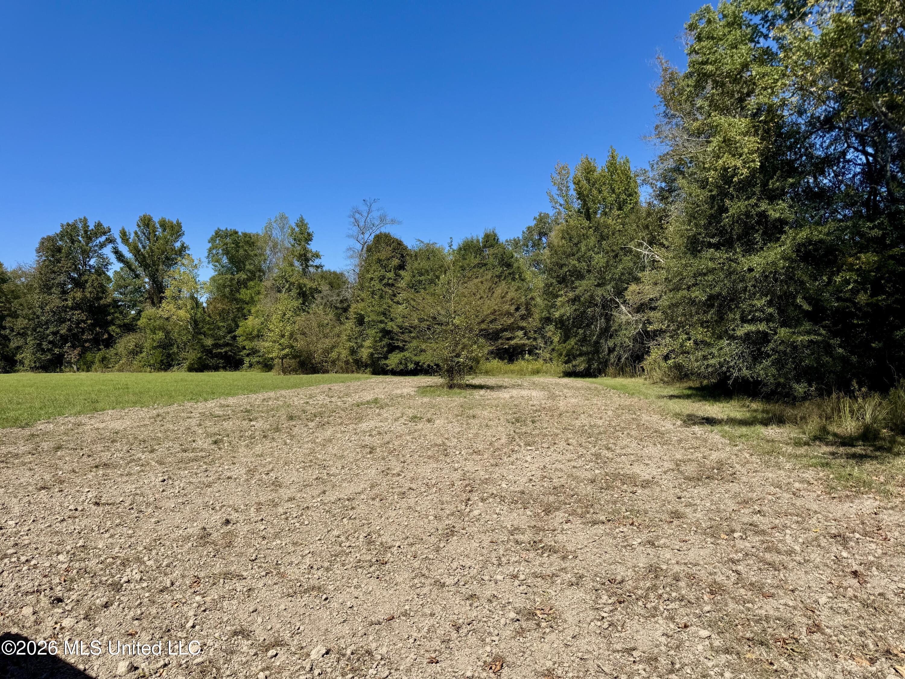 Midway Road Property Photo 16