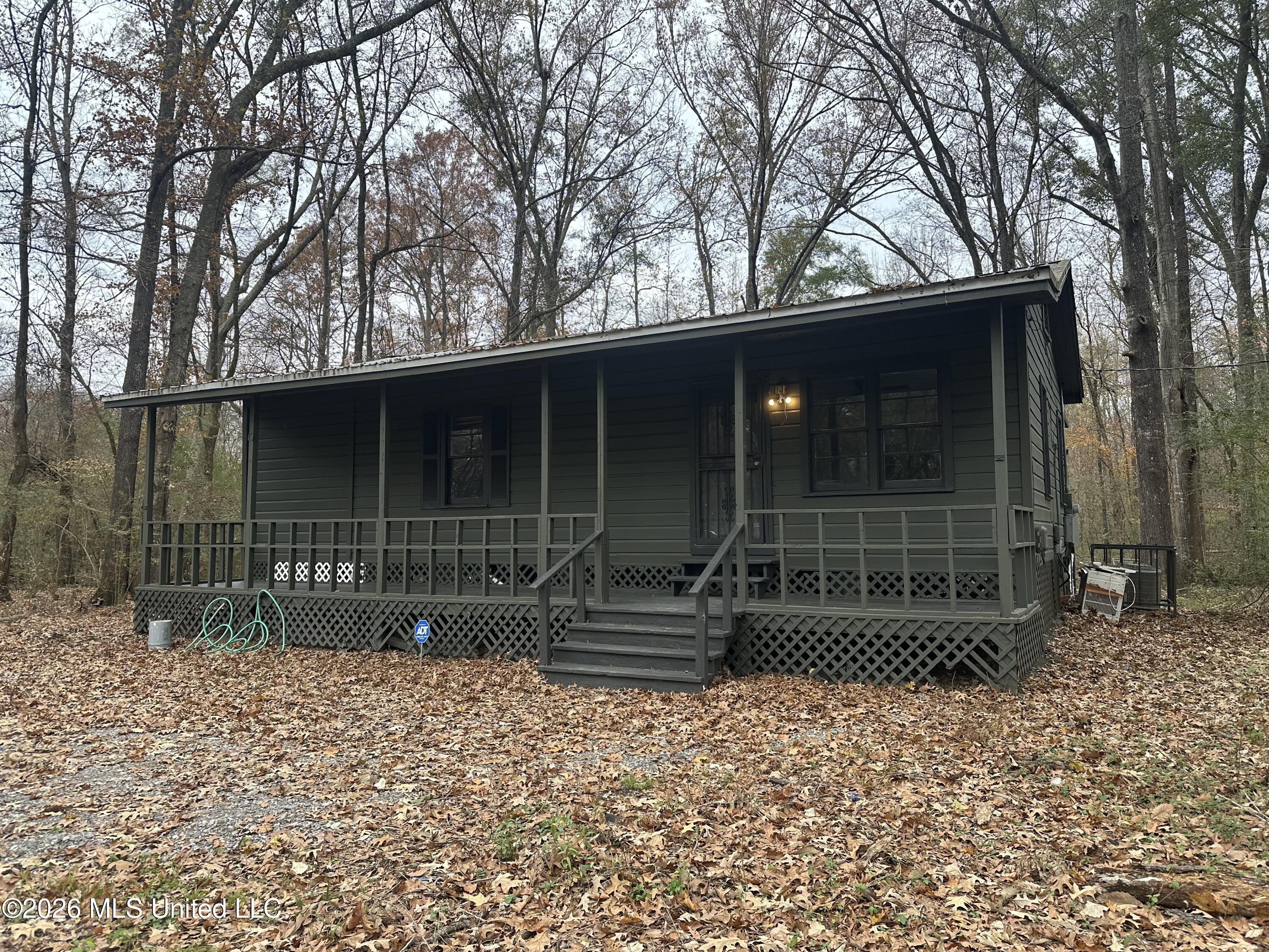 1070 E Broadwater Road Property Photo 2