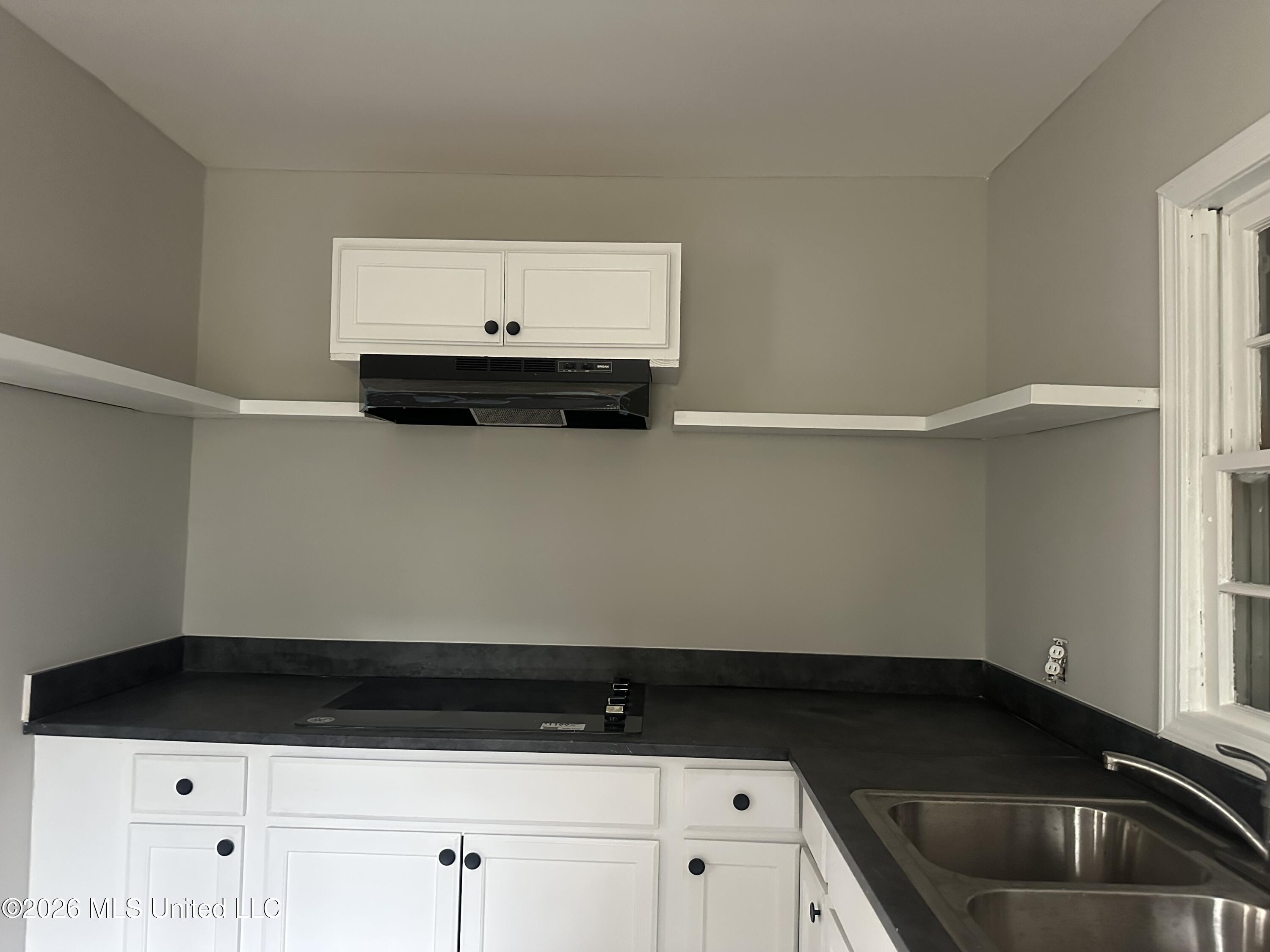 1070 E Broadwater Road Property Photo 13
