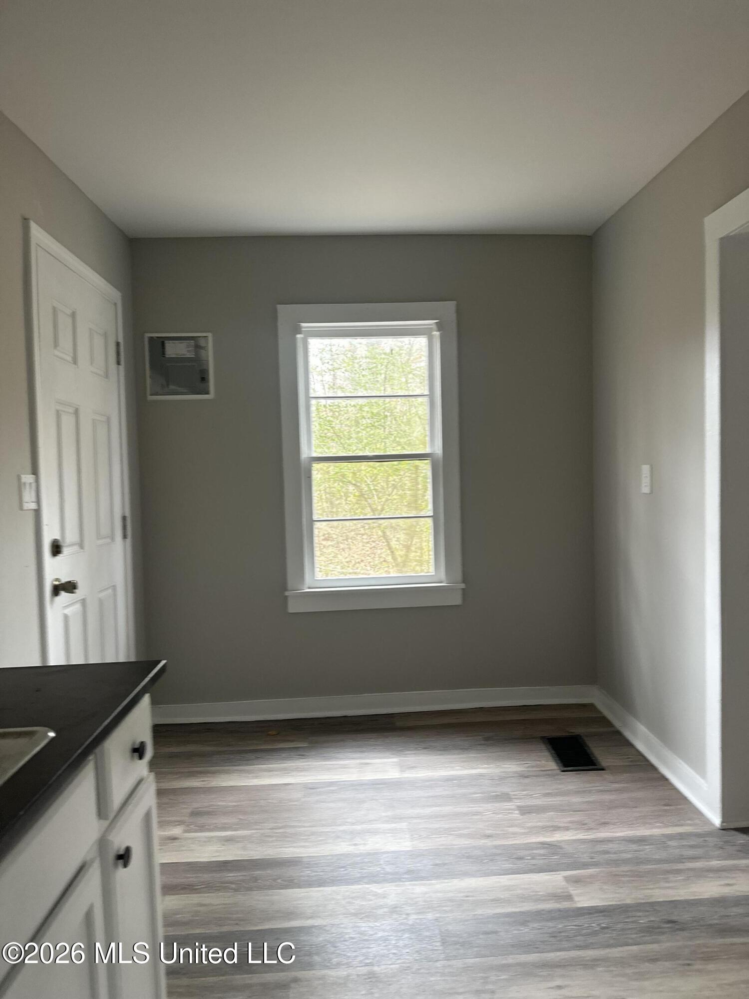 1070 E Broadwater Road Property Photo 15