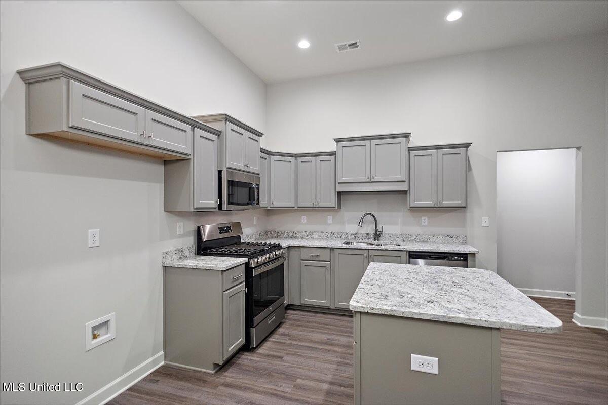 13758 Molly Madeline Lane Property Photo 11