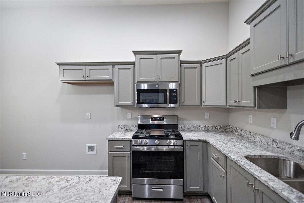 13758 Molly Madeline Lane Property Photo 12