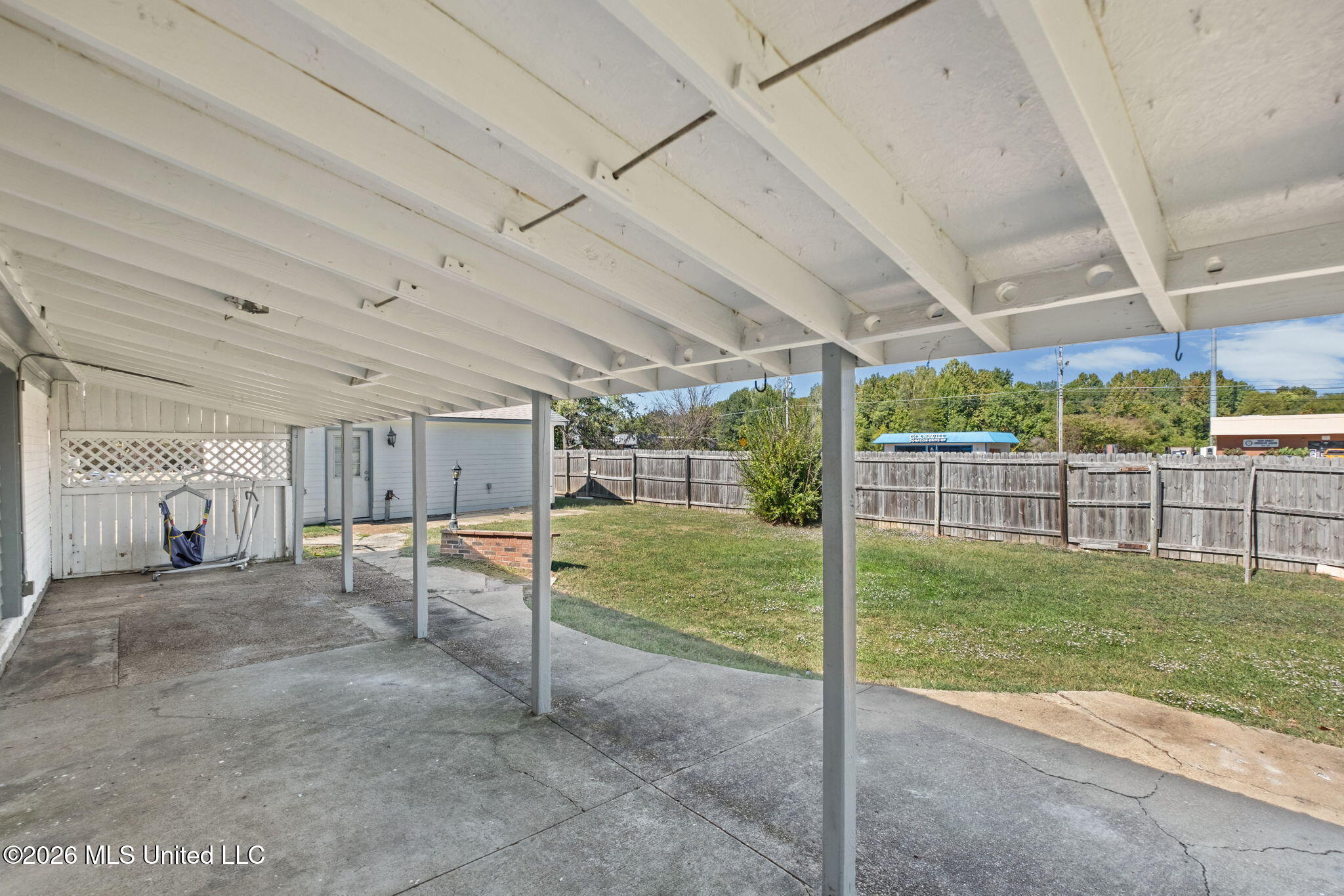 2630 Hillcrest Cove Property Photo 24
