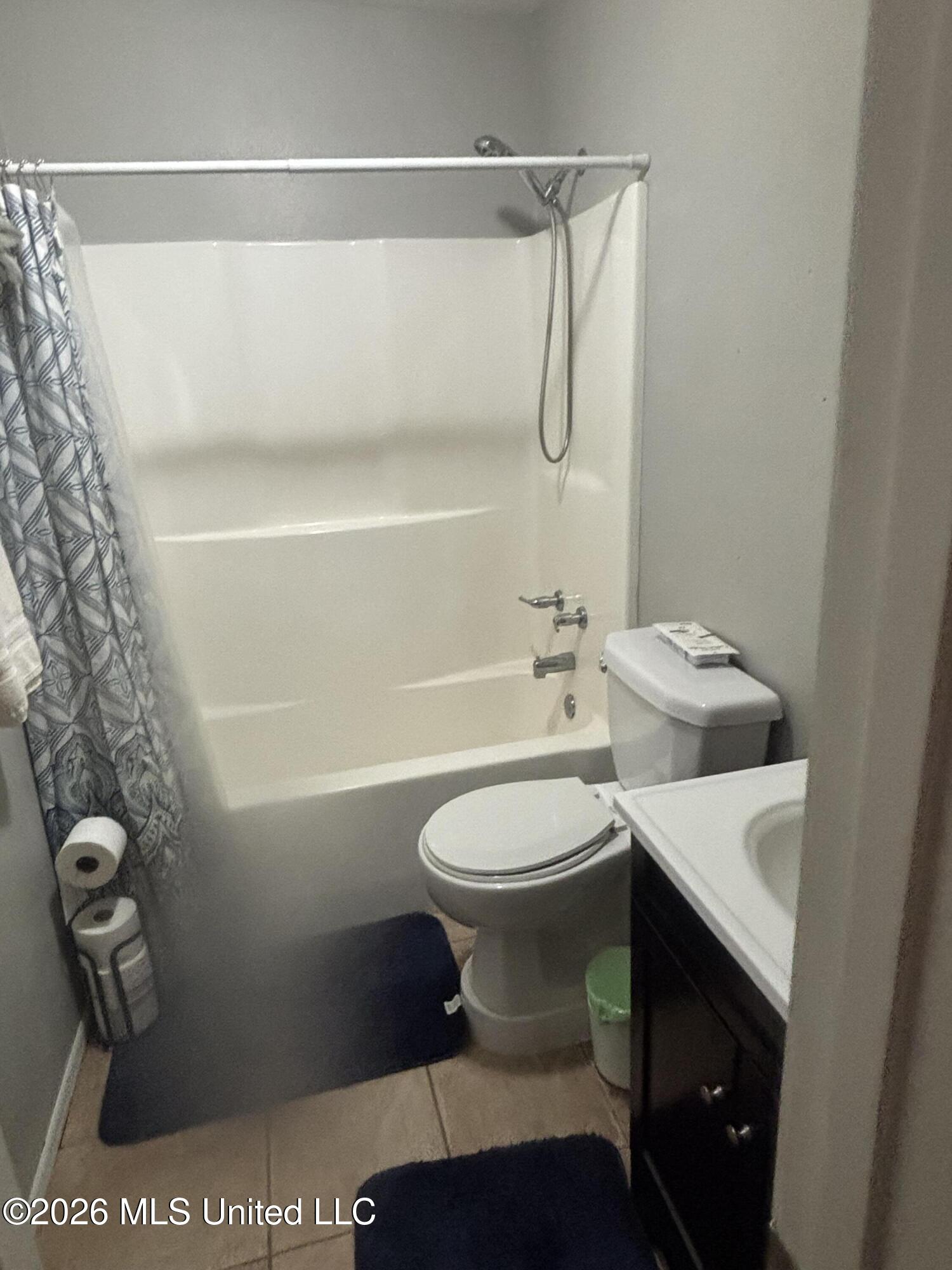 7105/7107 Tamborella Road Property Photo 8