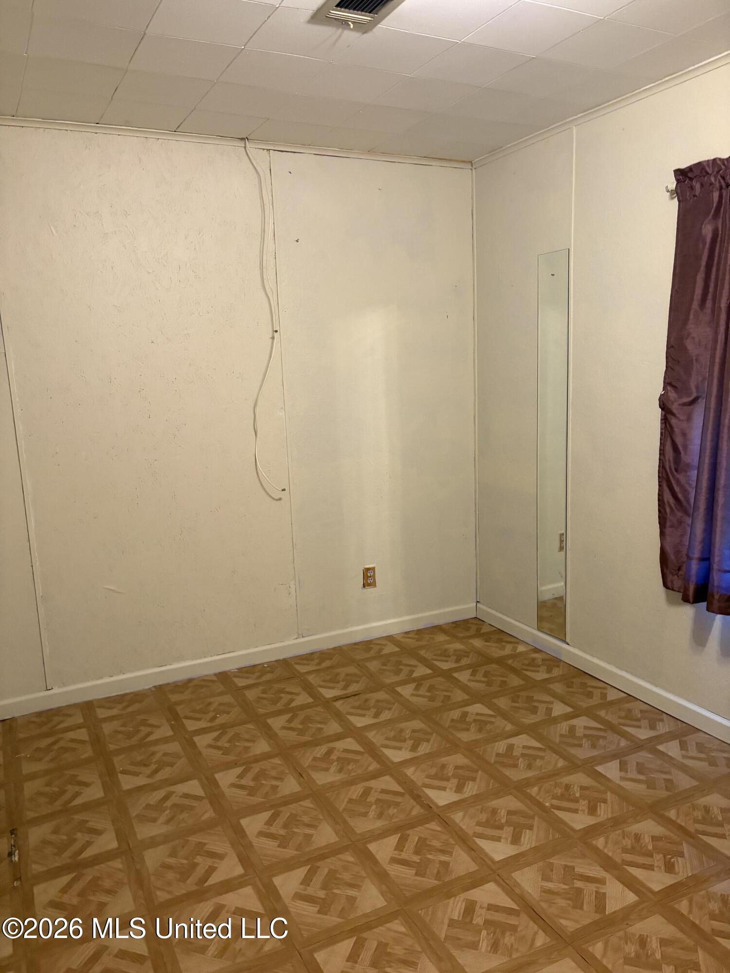 7071 Bell Circle Property Photo 9