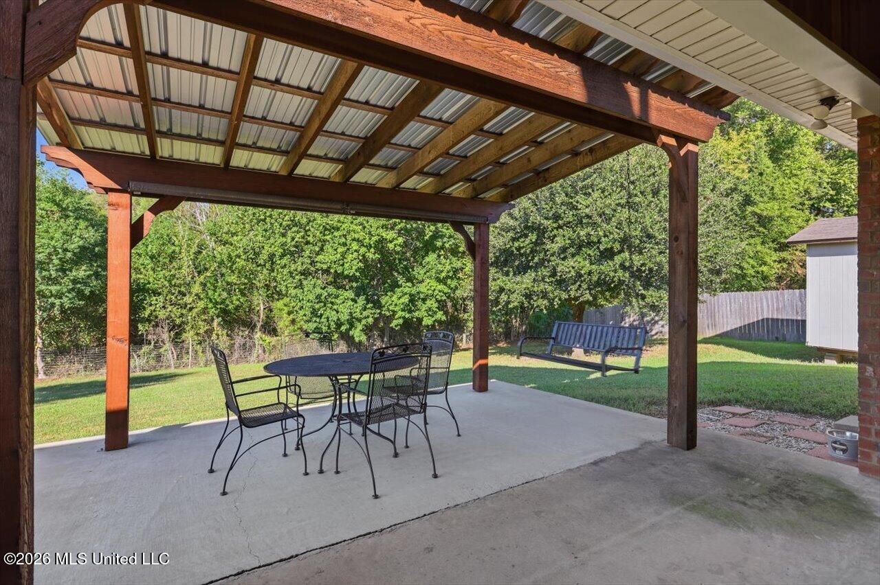 607 Tucker Crossing Property Photo 26