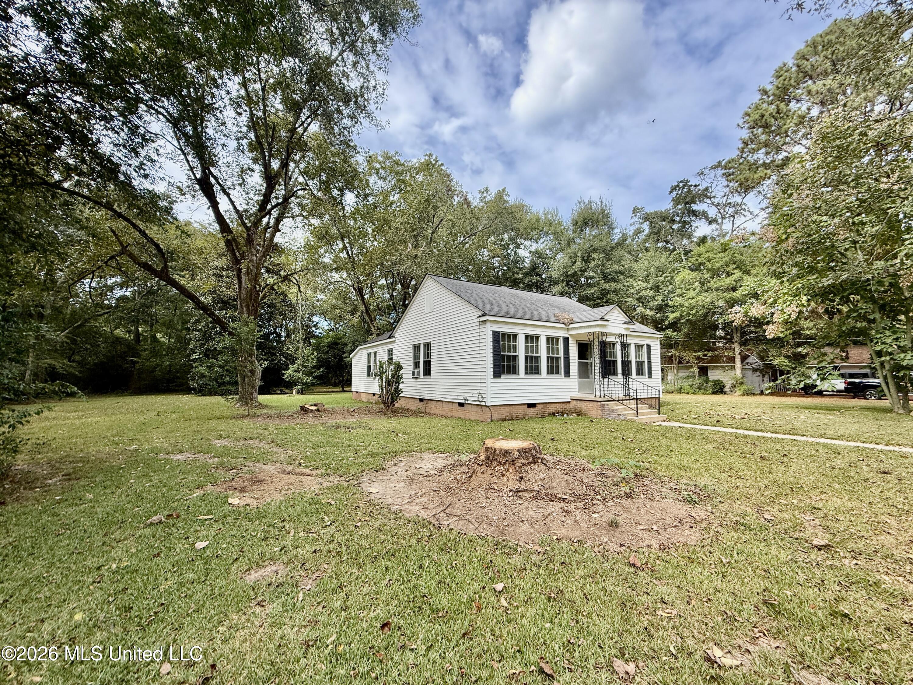 302 3rd Avenue Property Photo 2