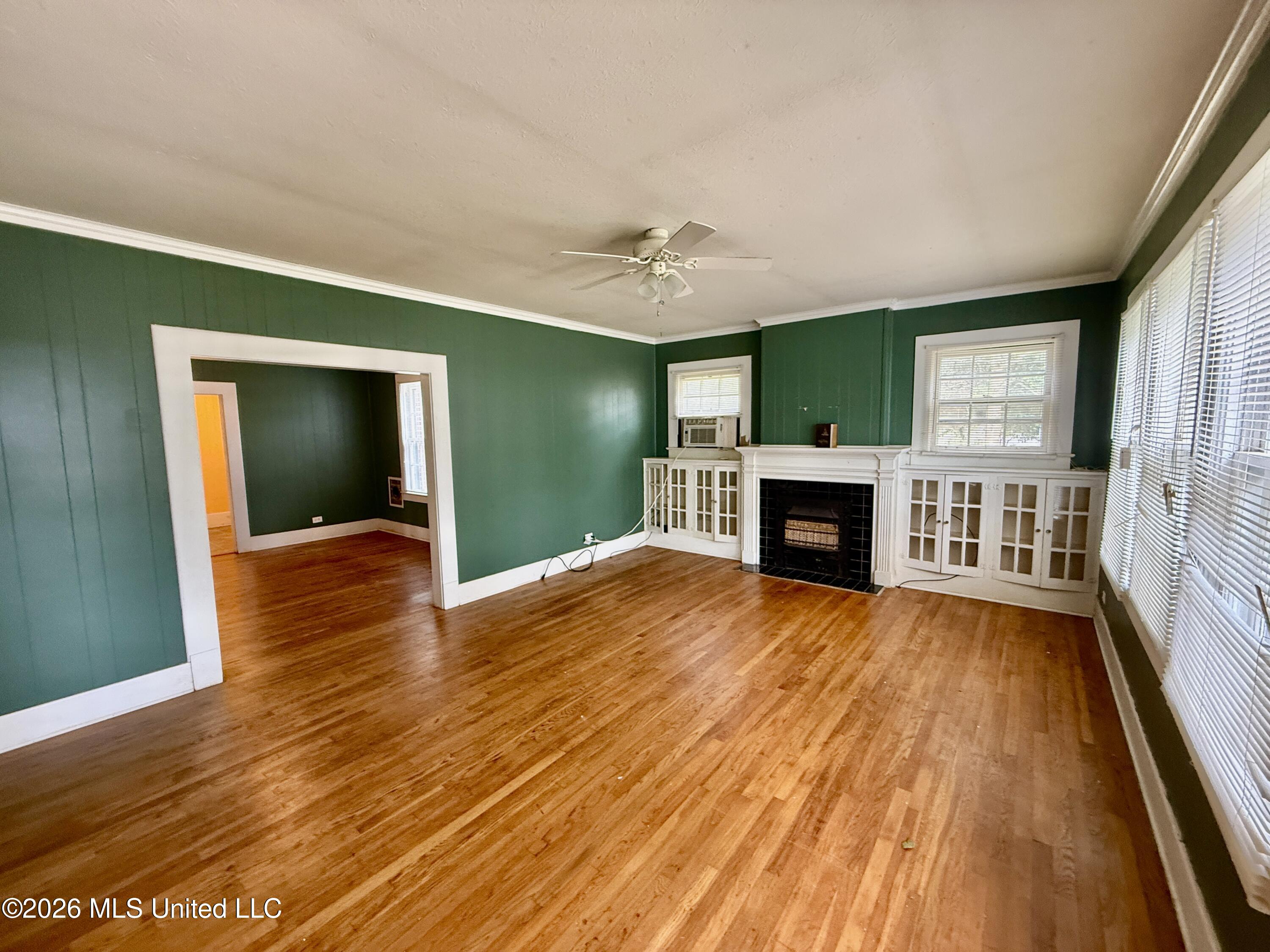 302 3rd Avenue Property Photo 6