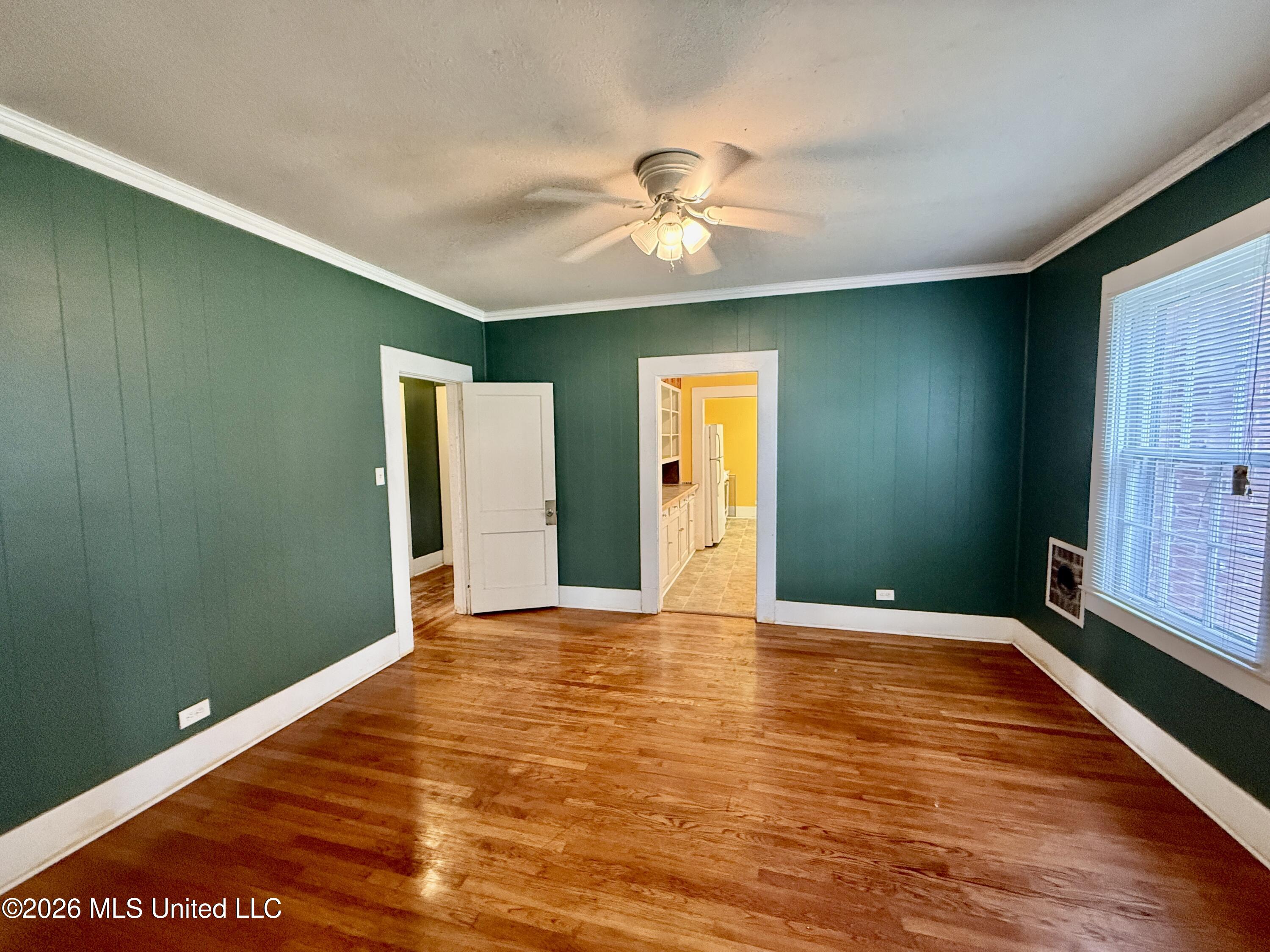 302 3rd Avenue Property Photo 8