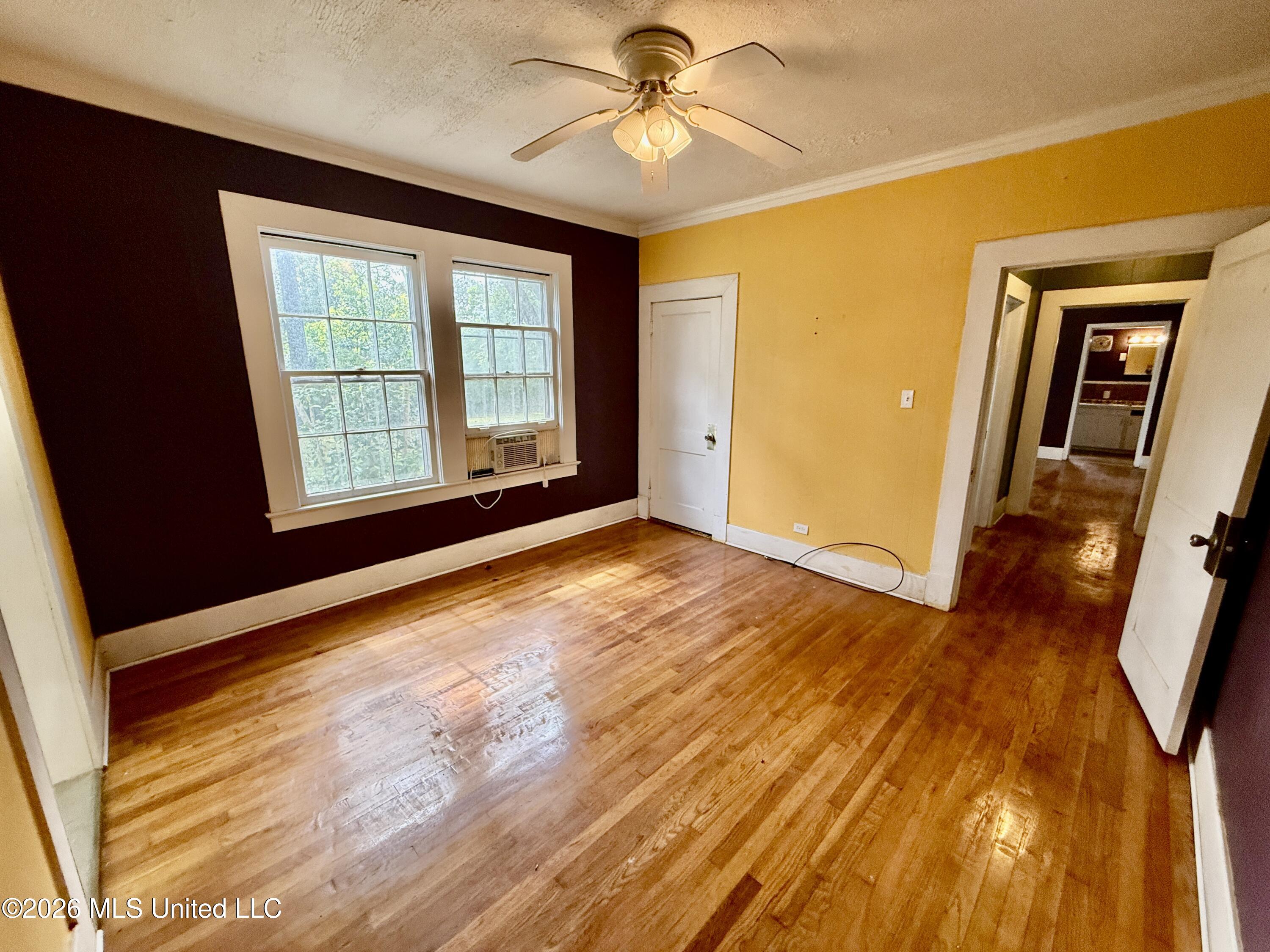 302 3rd Avenue Property Photo 20