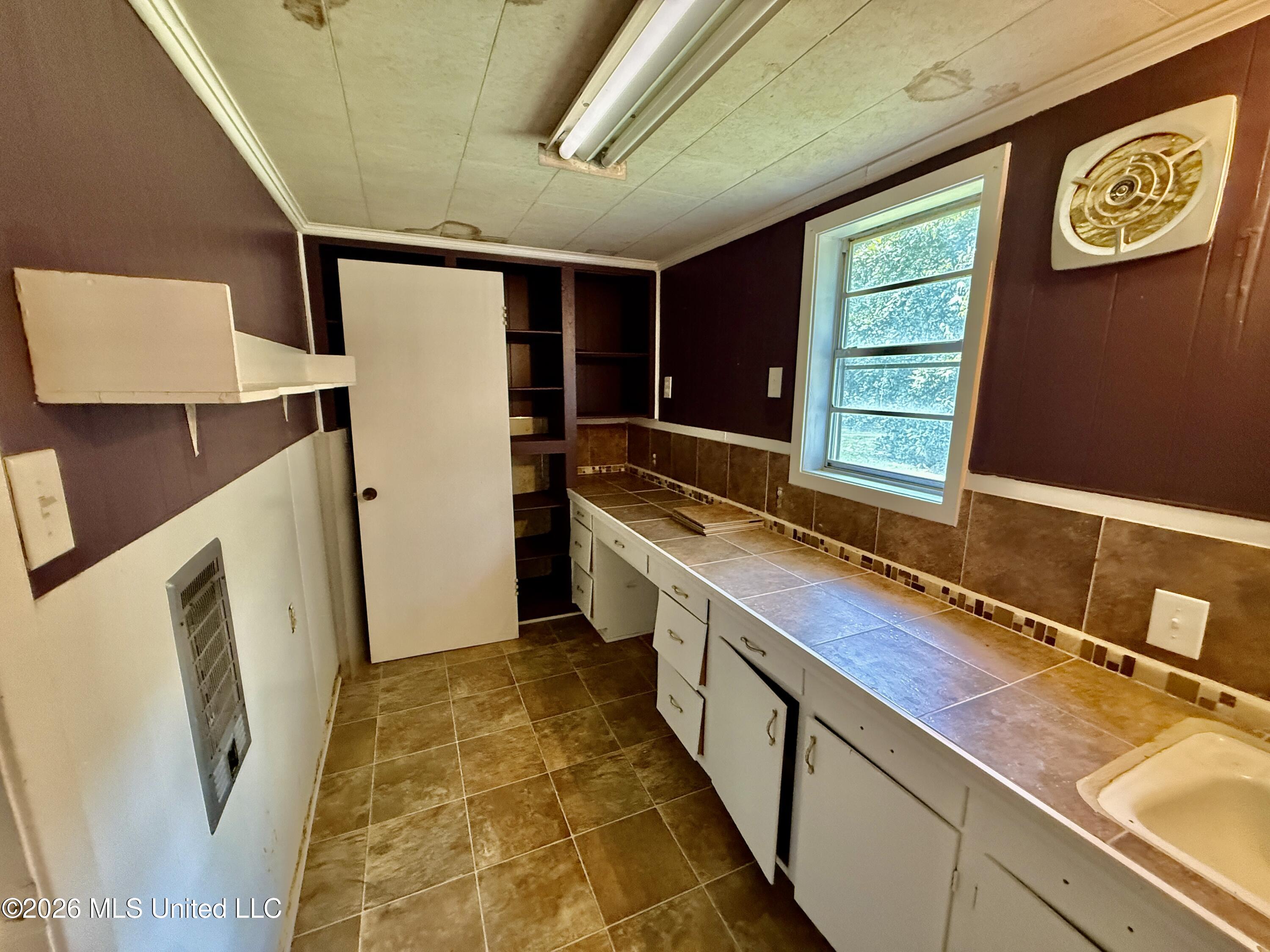 302 3rd Avenue Property Photo 27