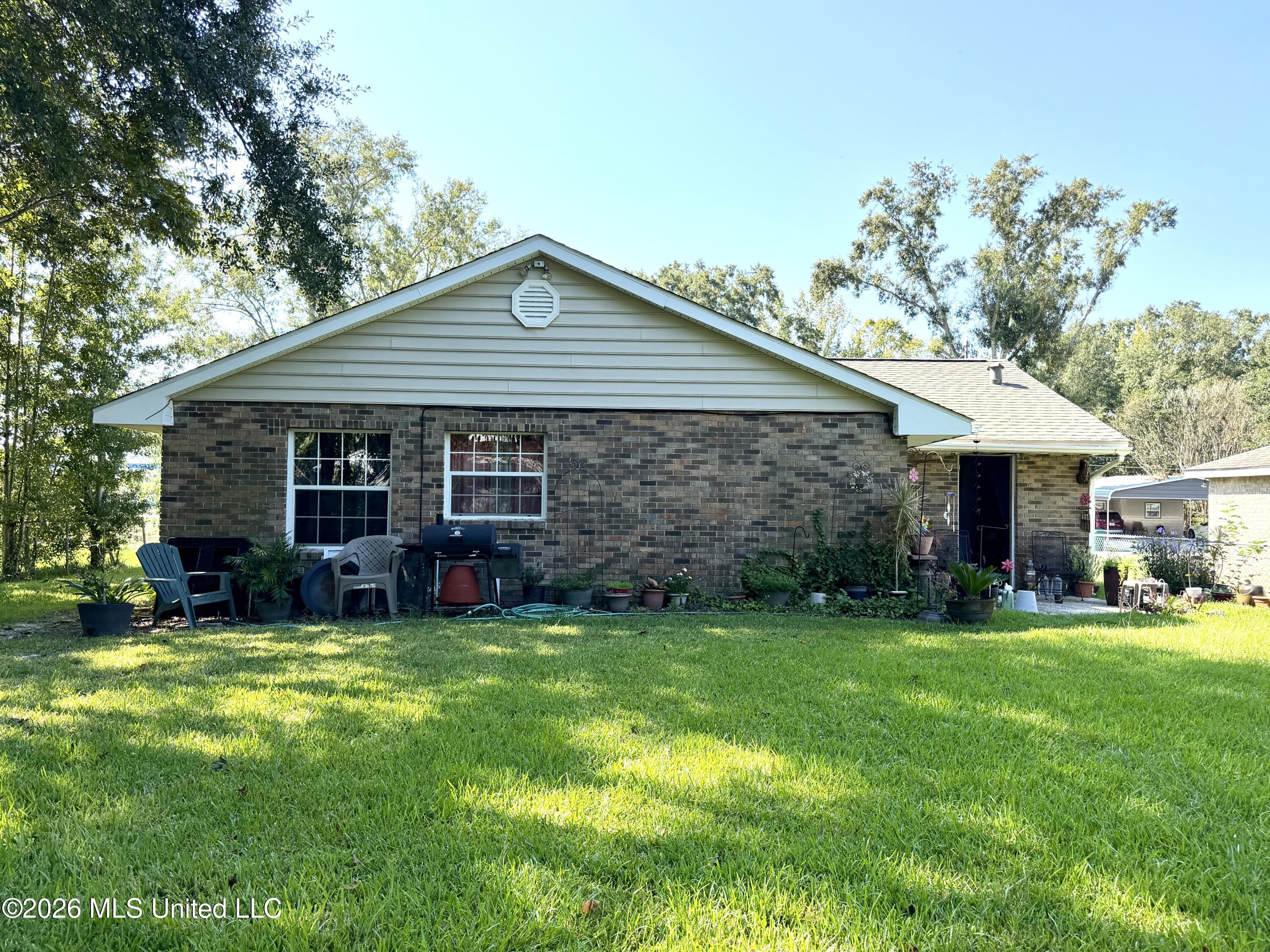 202 Jarrell Street Property Photo 7