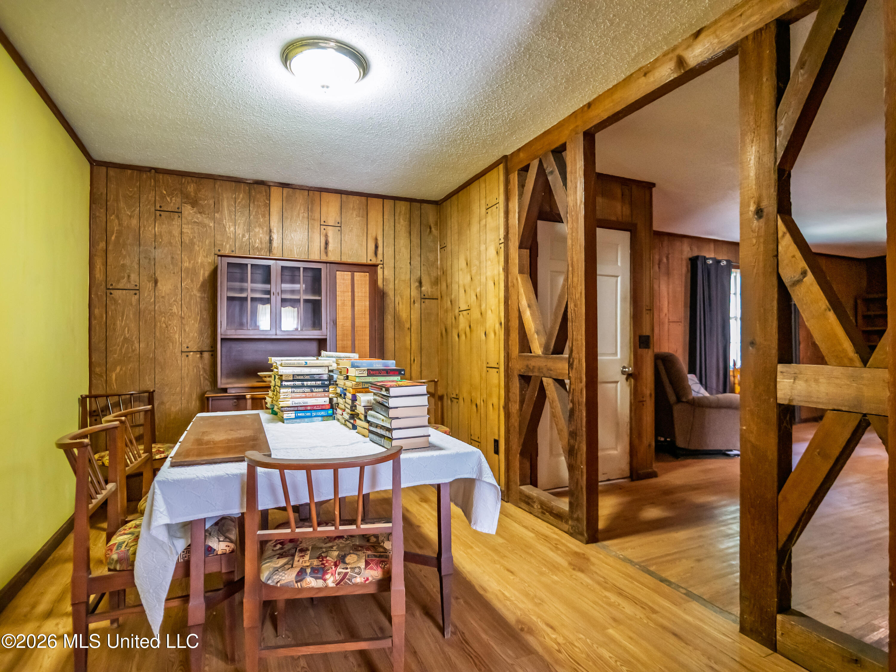 1812 Farrish Gravel Road Property Photo 4