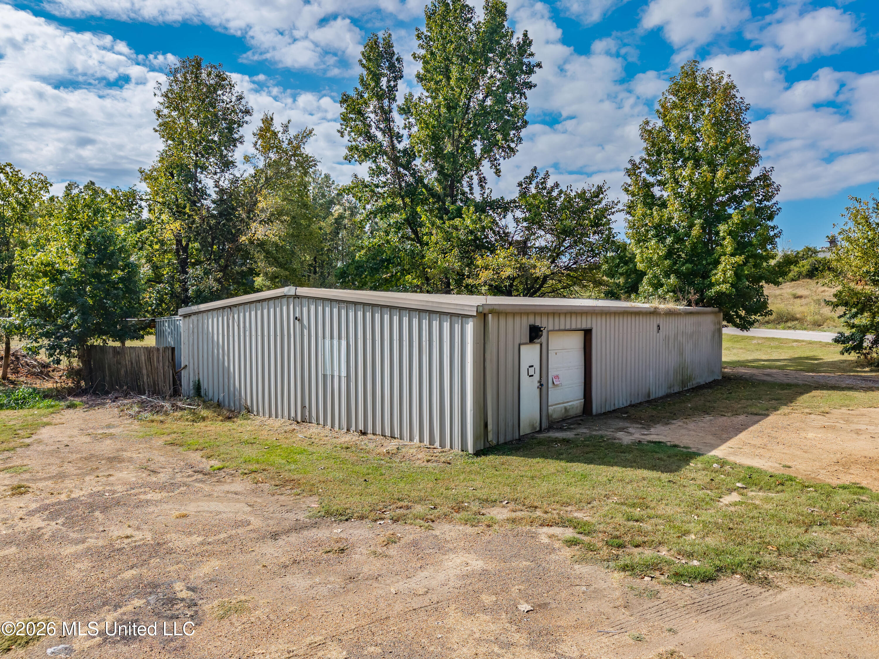 1812 Farrish Gravel Road Property Photo 38