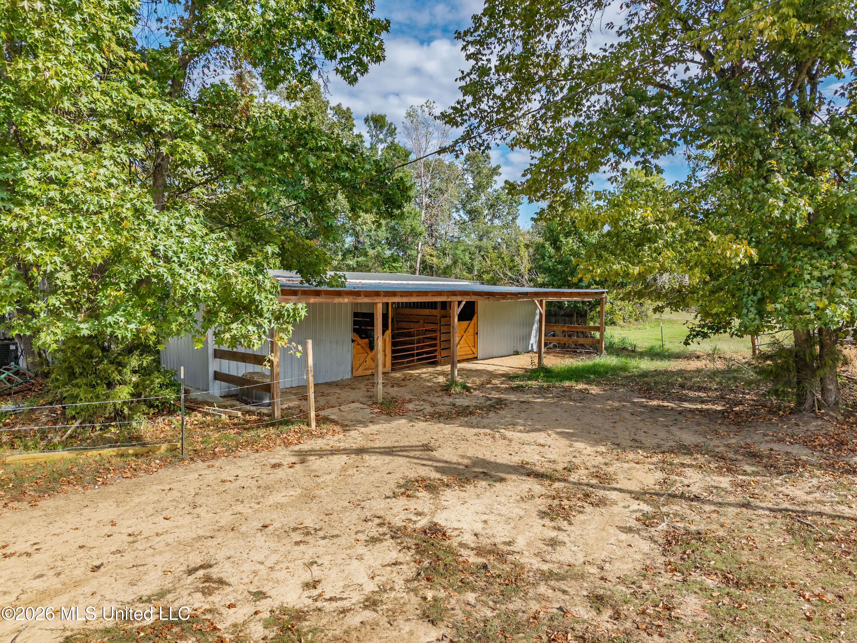 1812 Farrish Gravel Road Property Photo 39