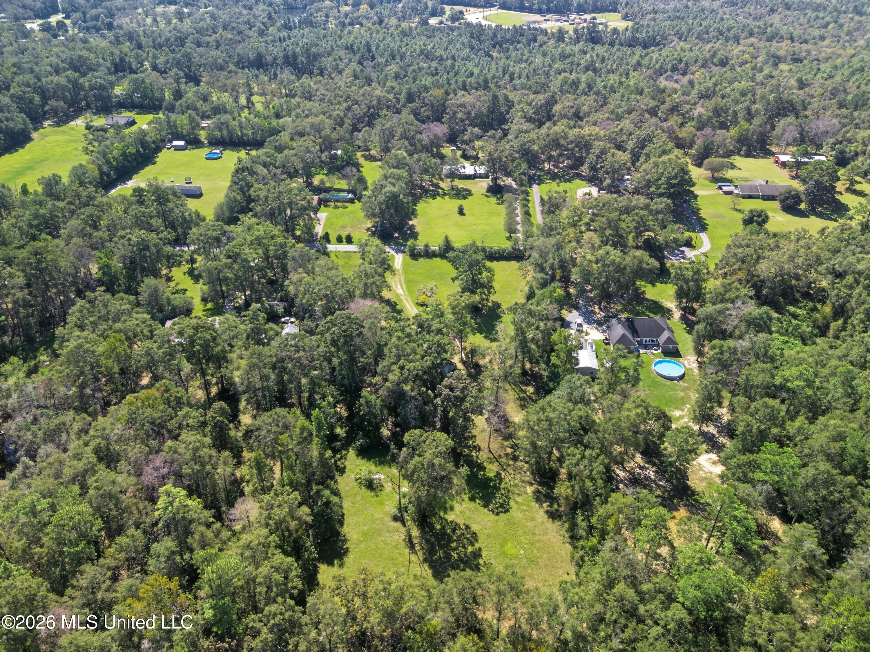 18250 Oak Drive Property Photo 12