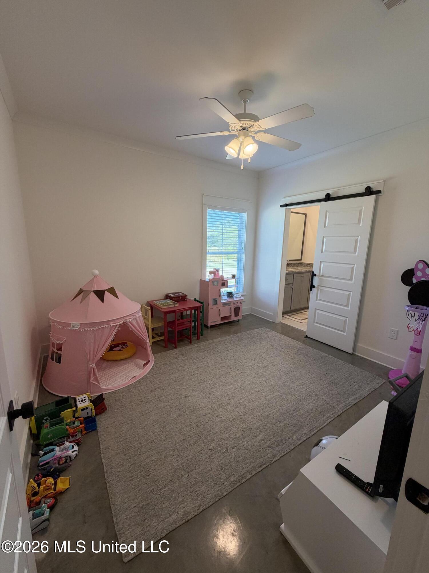 129 Coventry Lane Property Photo 19
