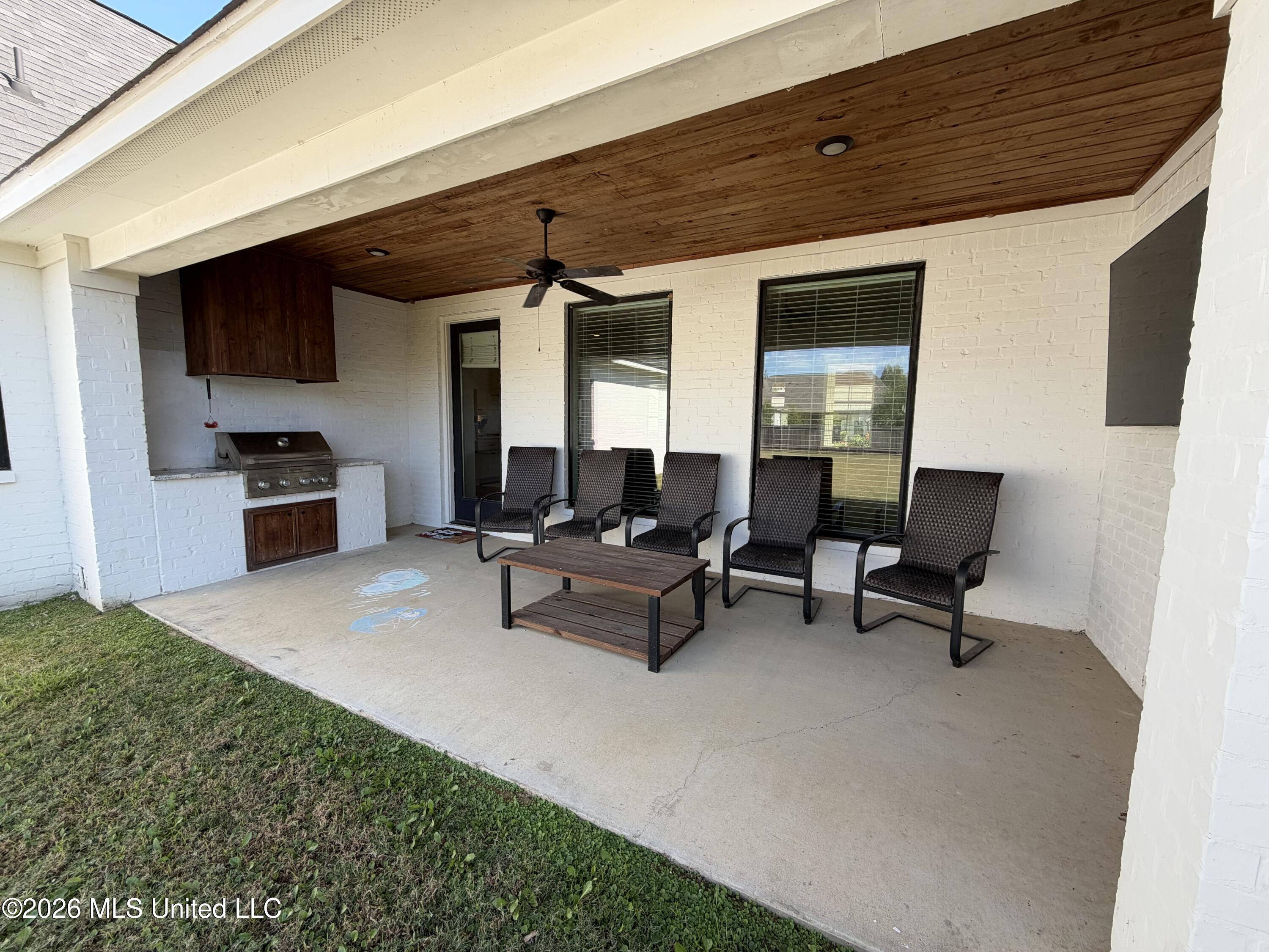129 Coventry Lane Property Photo 24
