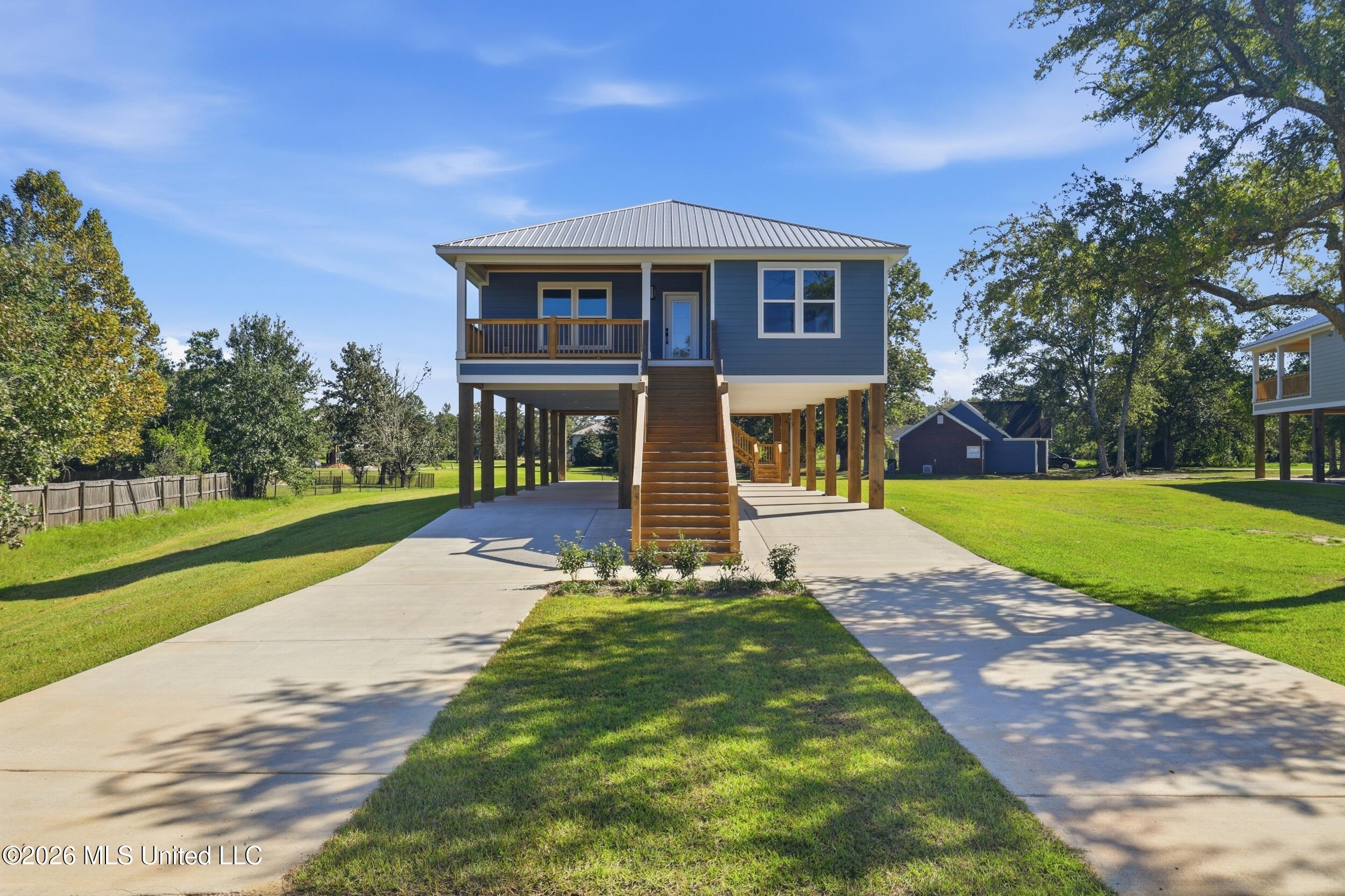 10107 Bald Eagle Drive Property Photo 2