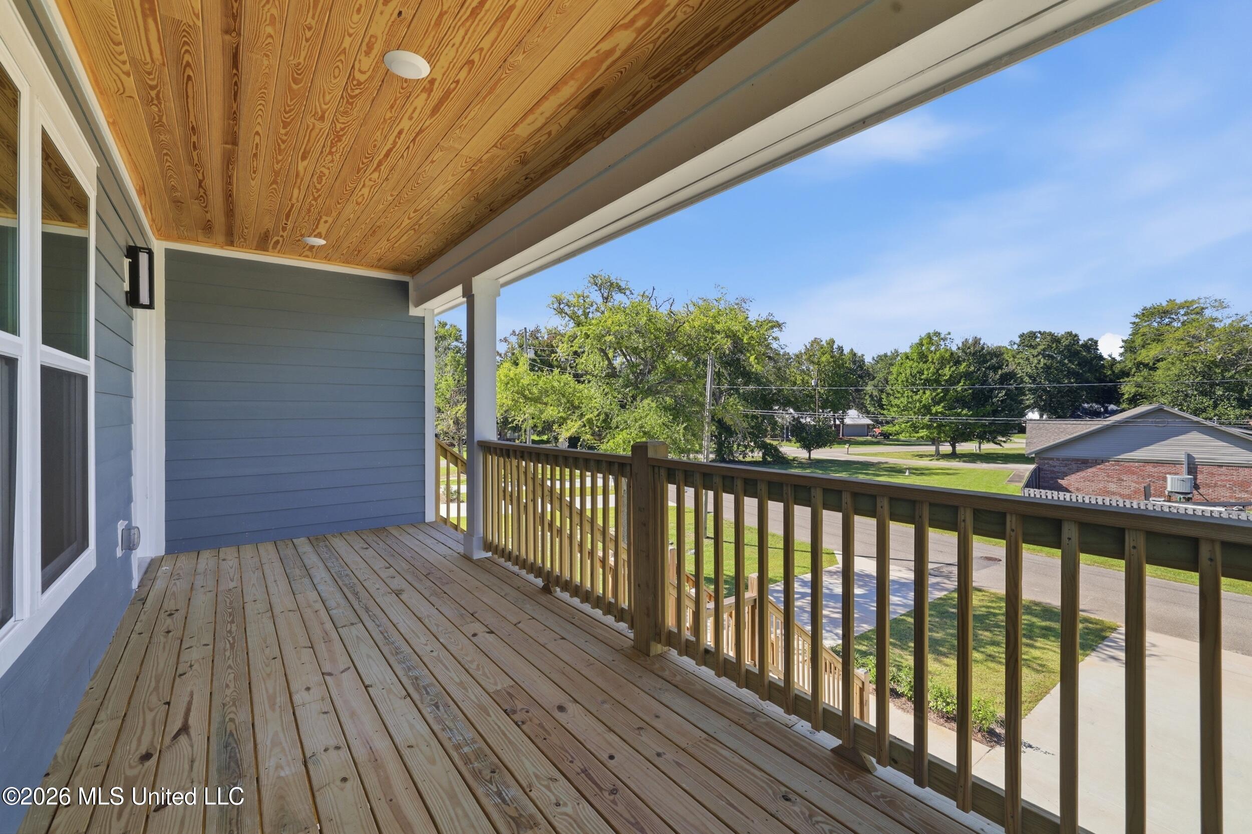 10107 Bald Eagle Drive Property Photo 12